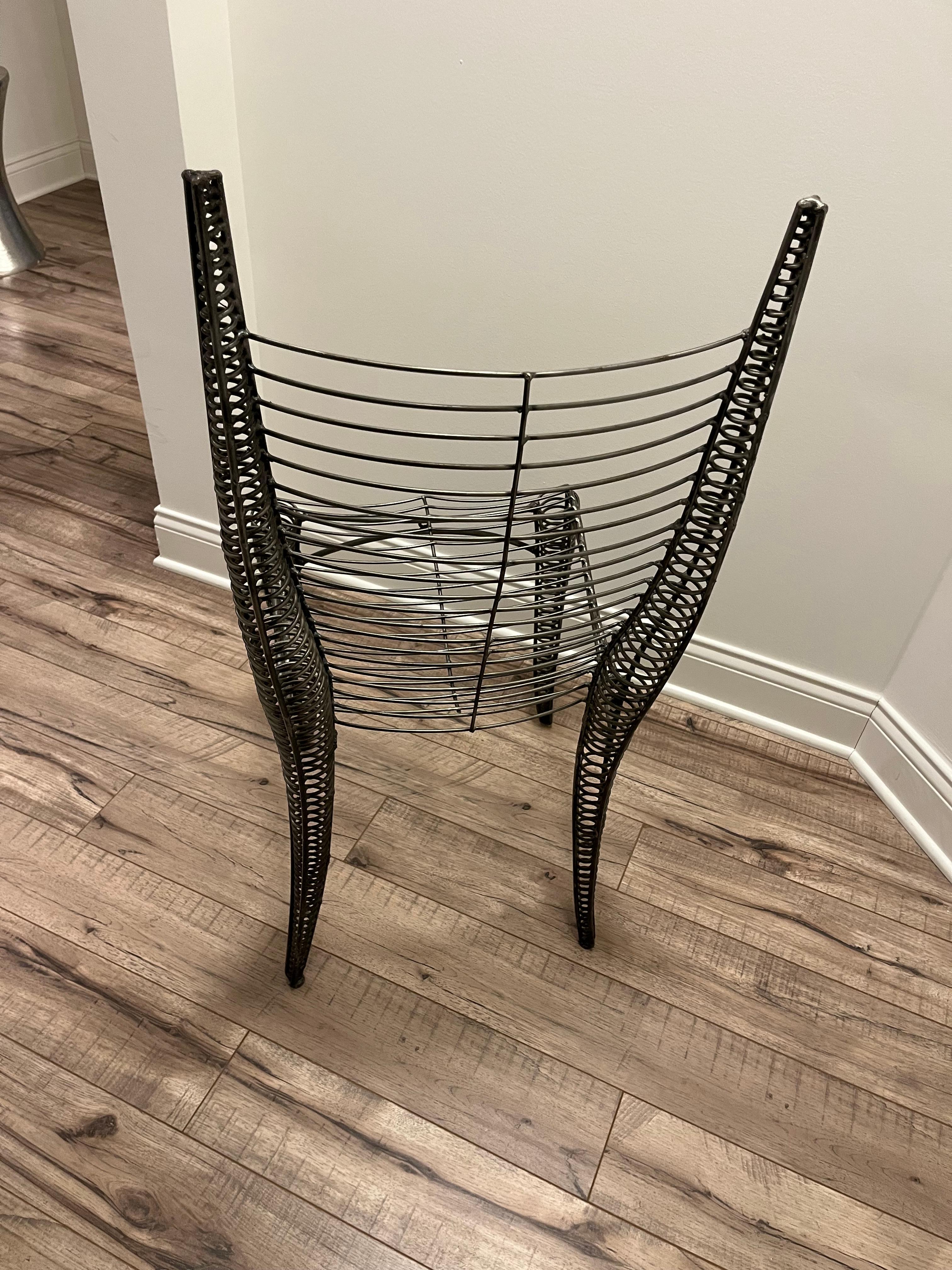 French style  iron chair in the manner of Andre Dubreuil In Excellent Condition For Sale In Chicago, IL