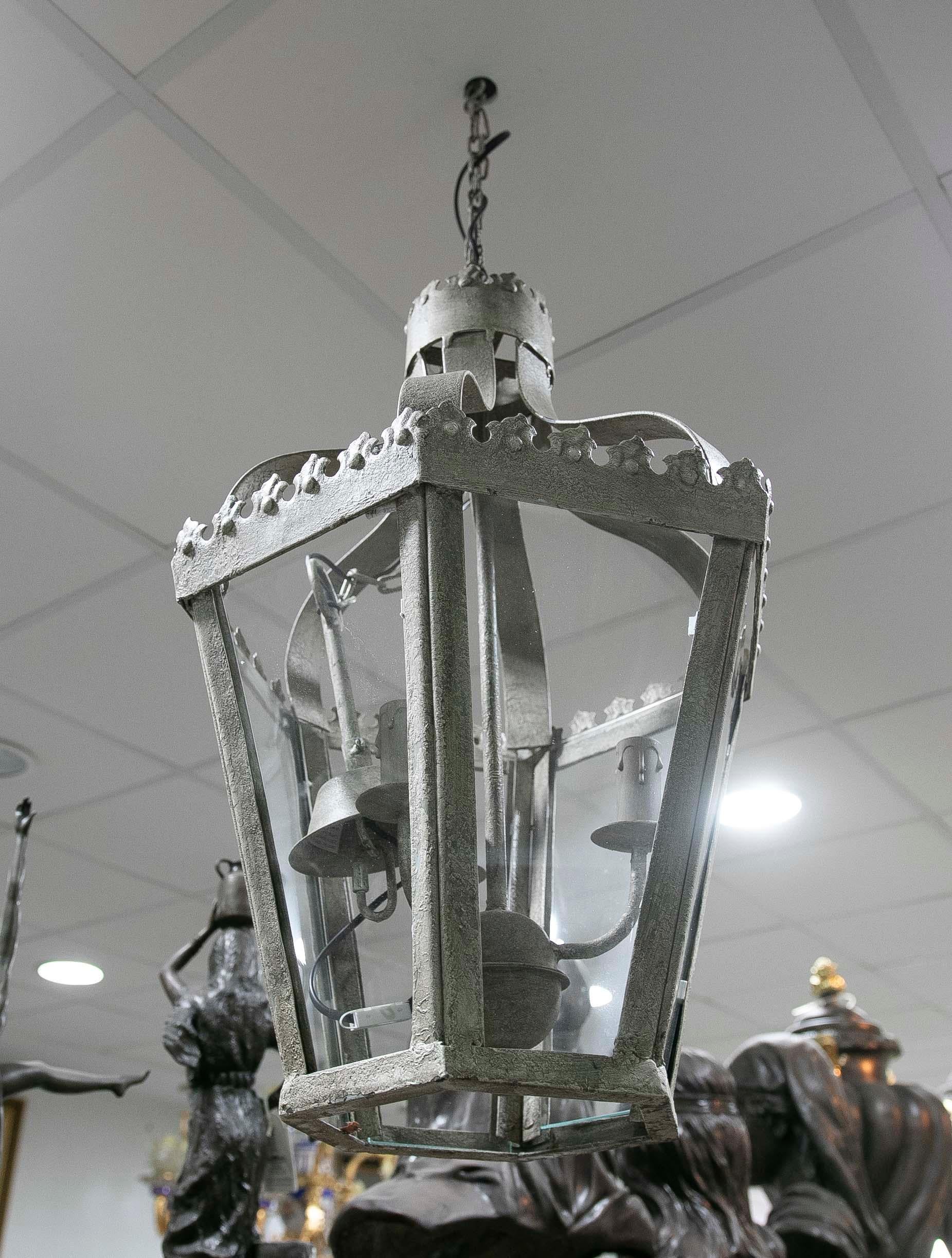 French Style Iron Lantern in Antiqued Grey Finish In Good Condition For Sale In Marbella, ES