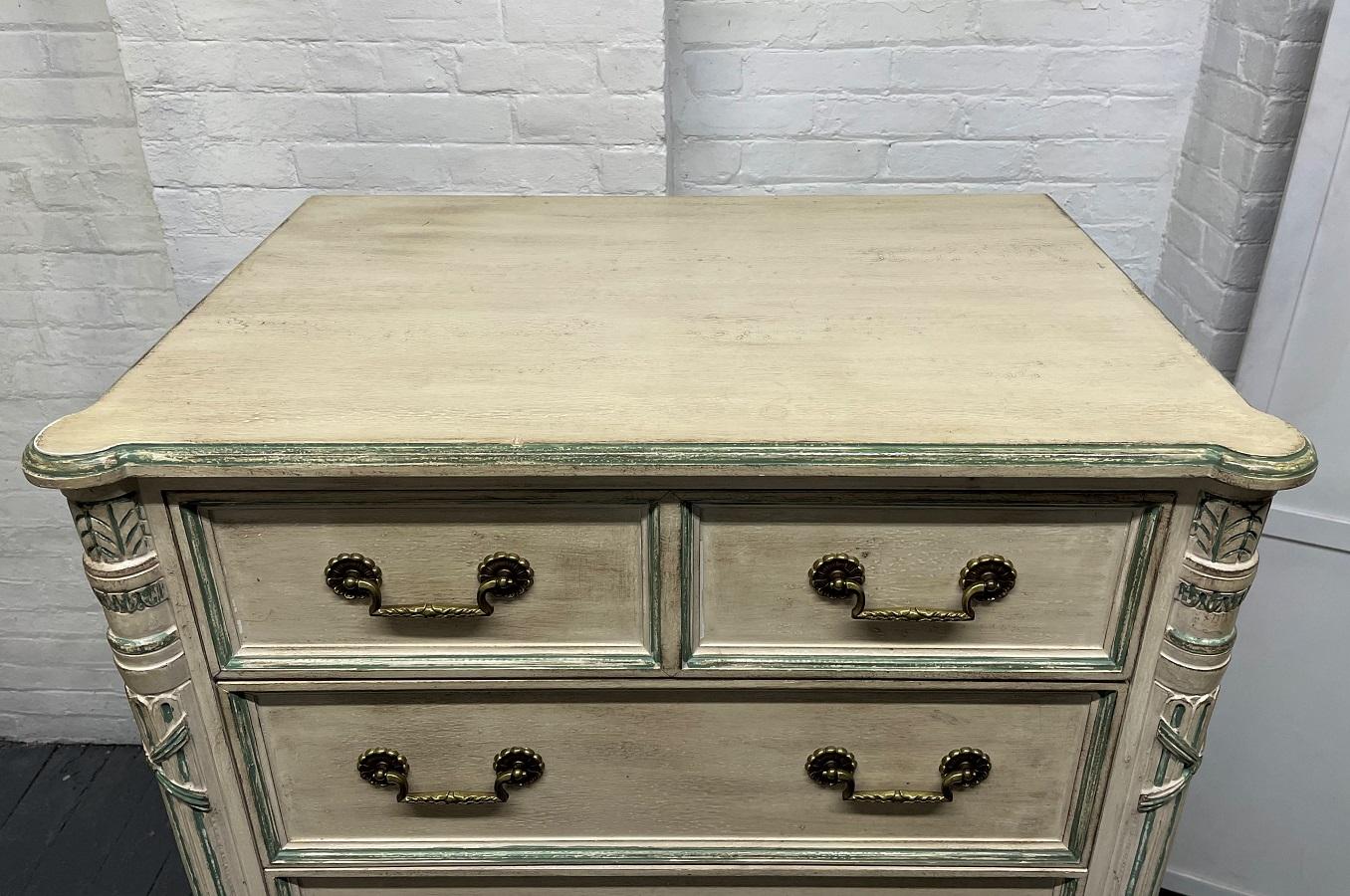 French Style Louis XIV Painted Chest For Sale 2