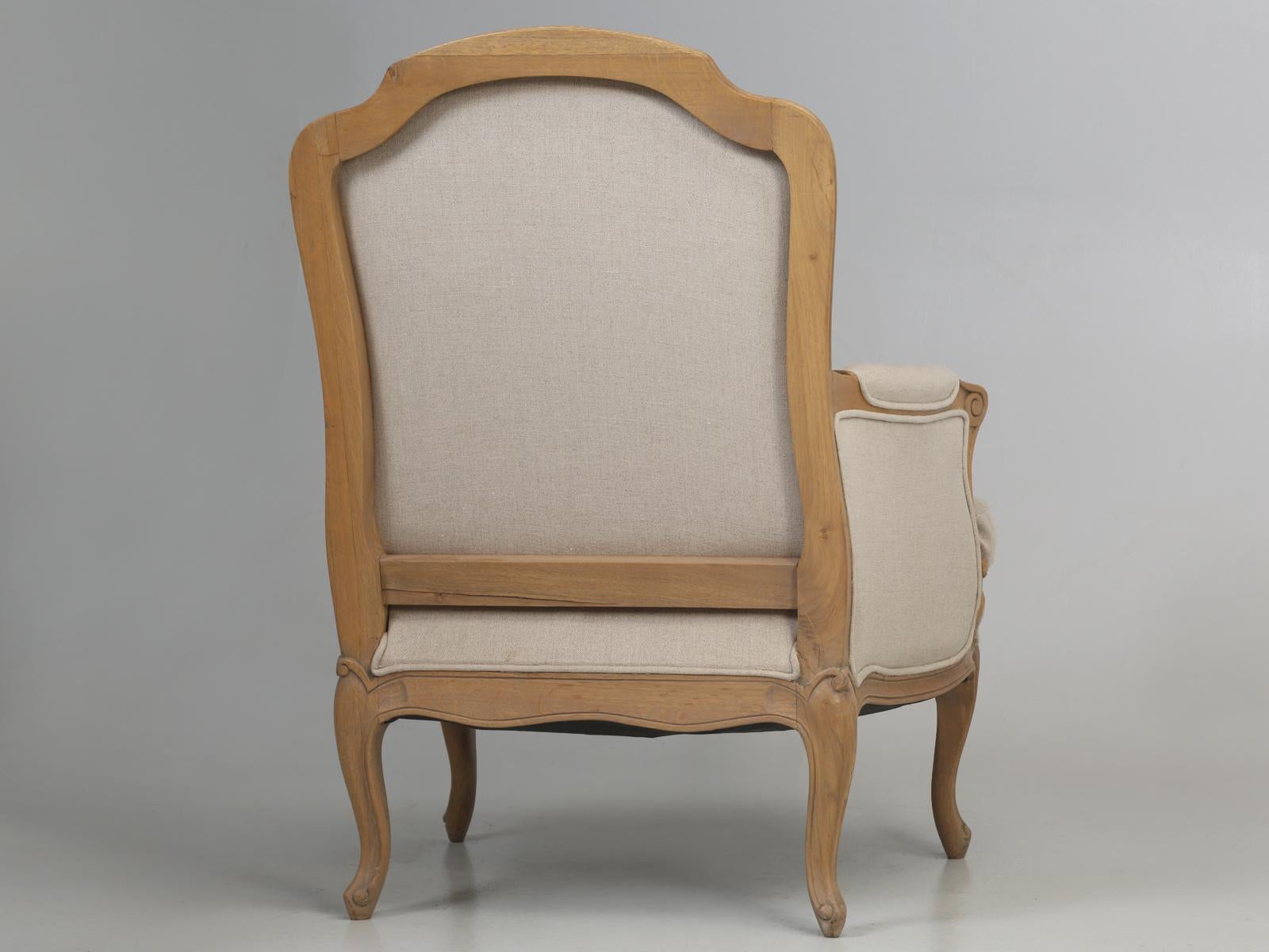 French Style Louis XV Bergère Chair Made from White Oak with Linen Fabric 7