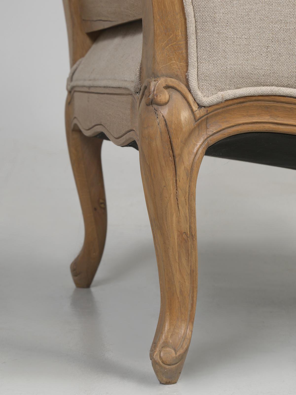 French Style Louis XV Bergère Chair Made from White Oak with Linen Fabric 8