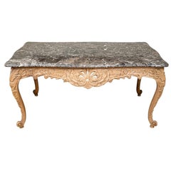 Mesa de Comedor de Estilo Francés con Tapa de Mármol y Elaborada Base Tallada