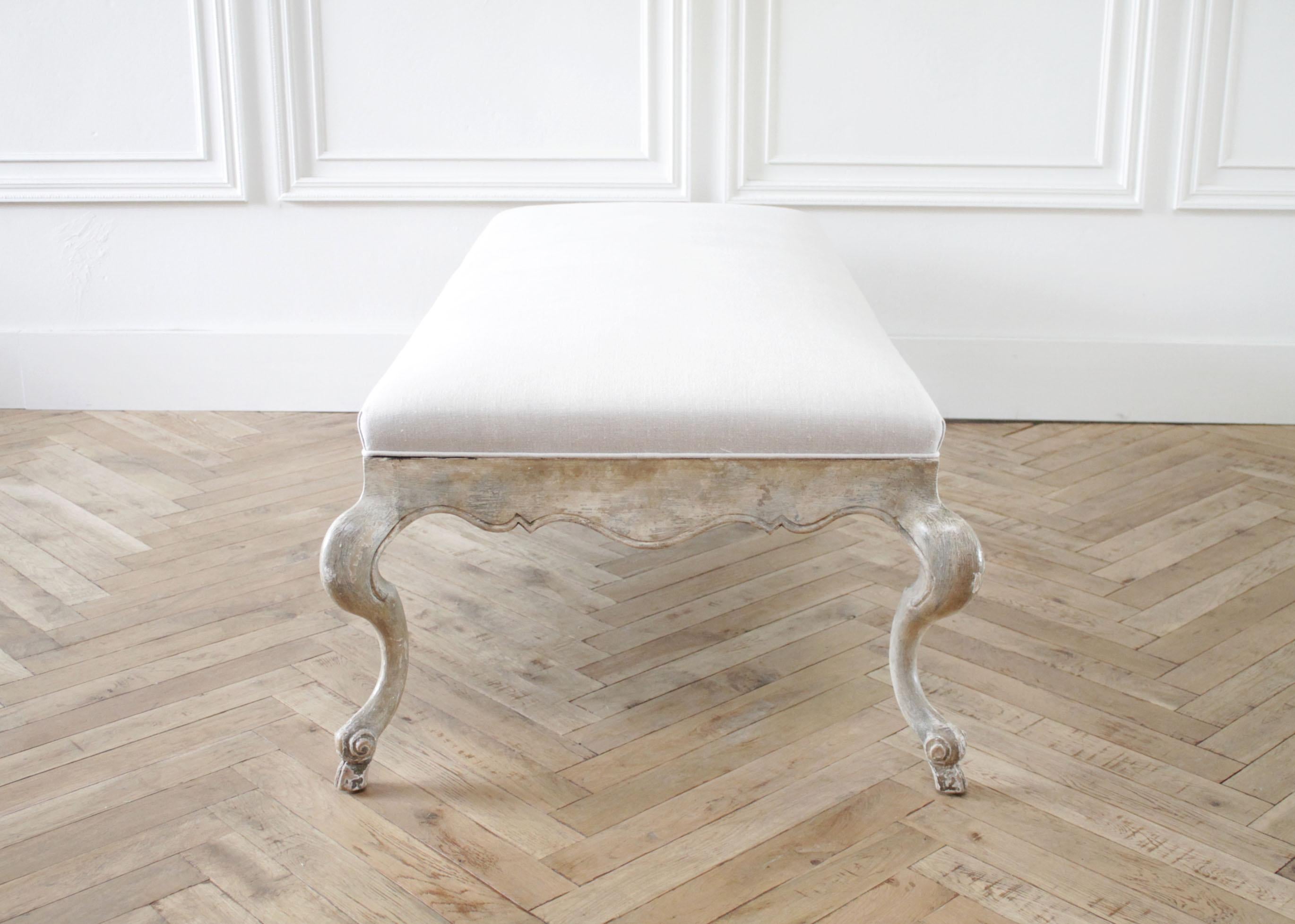 French Style Painted Cocktail Ottoman Table with Upholstered Linen Top In Good Condition In Brea, CA