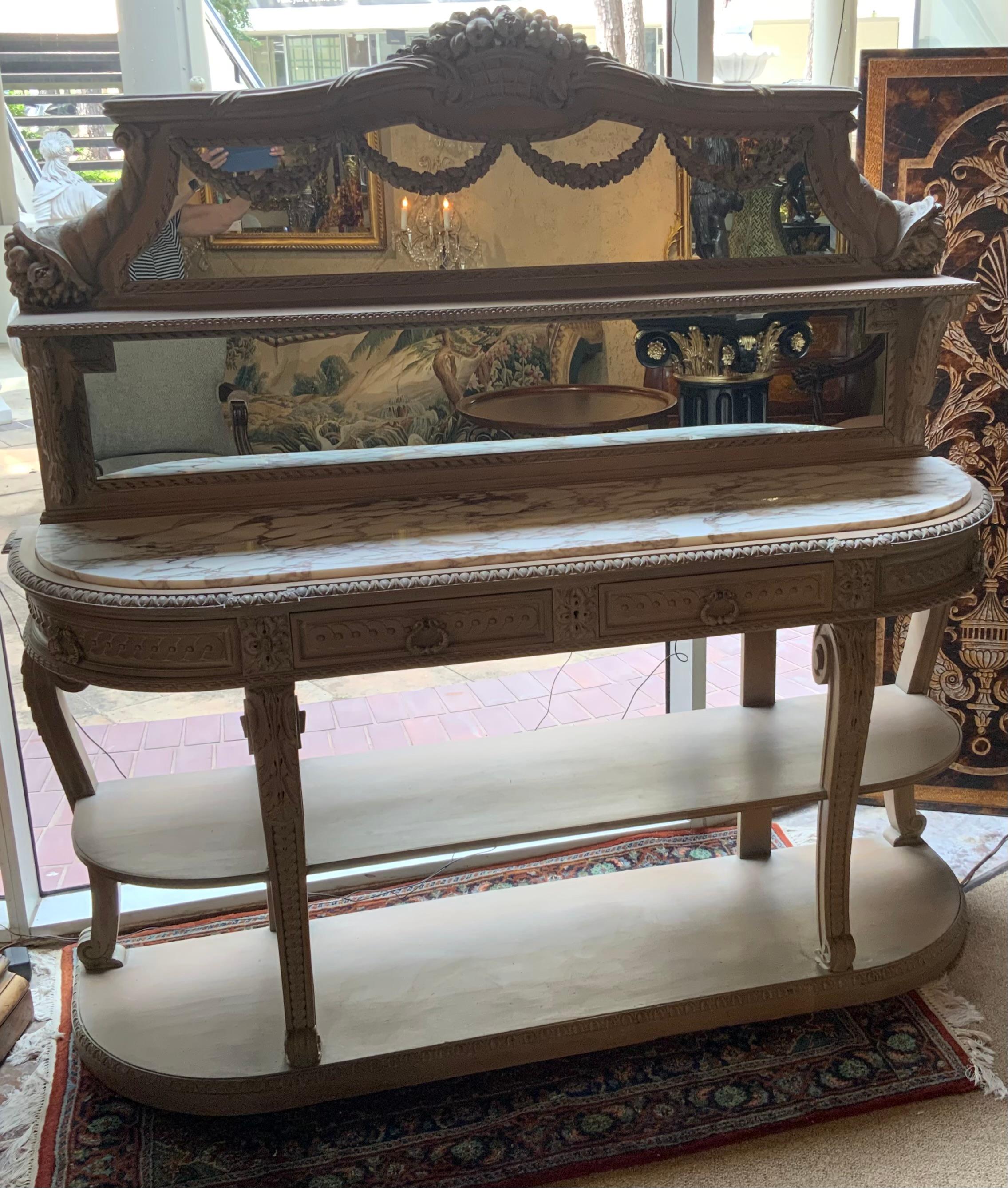 Aparador/armario pintado de estilo francés Francés en venta