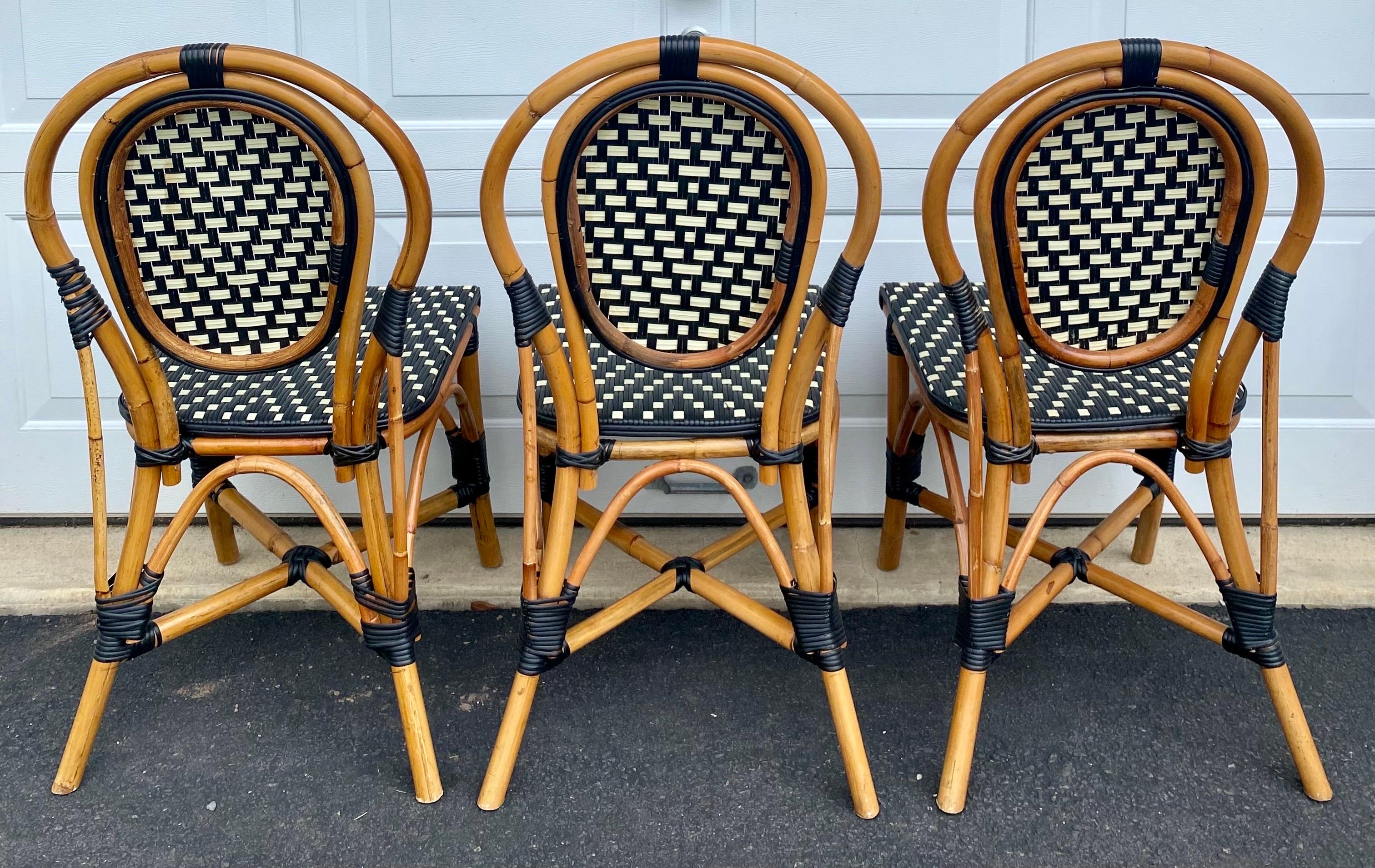 French Style Parisian Cafe Bistro Rattan Dining Side Chairs, Set of Six In Good Condition In Lambertville, NJ