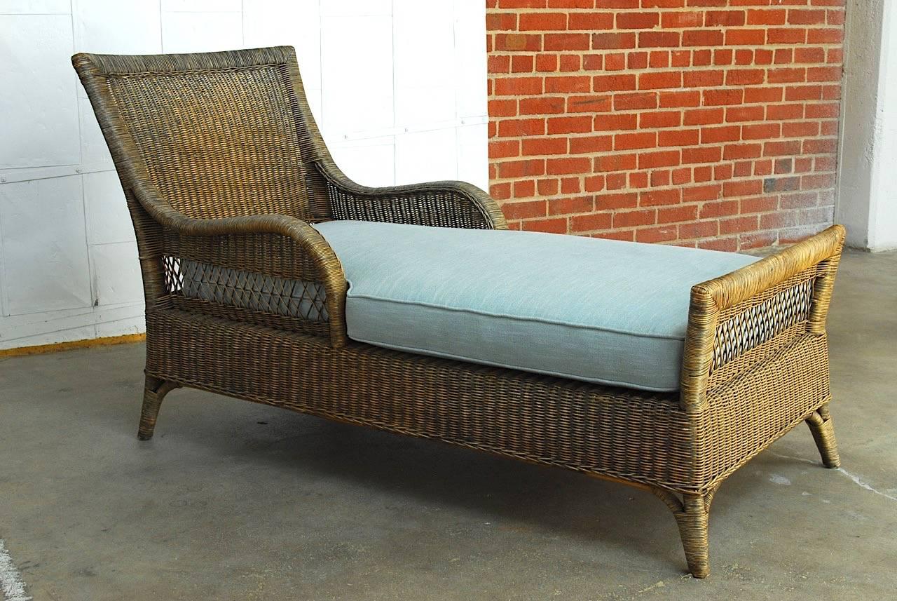 rattan chaise longue