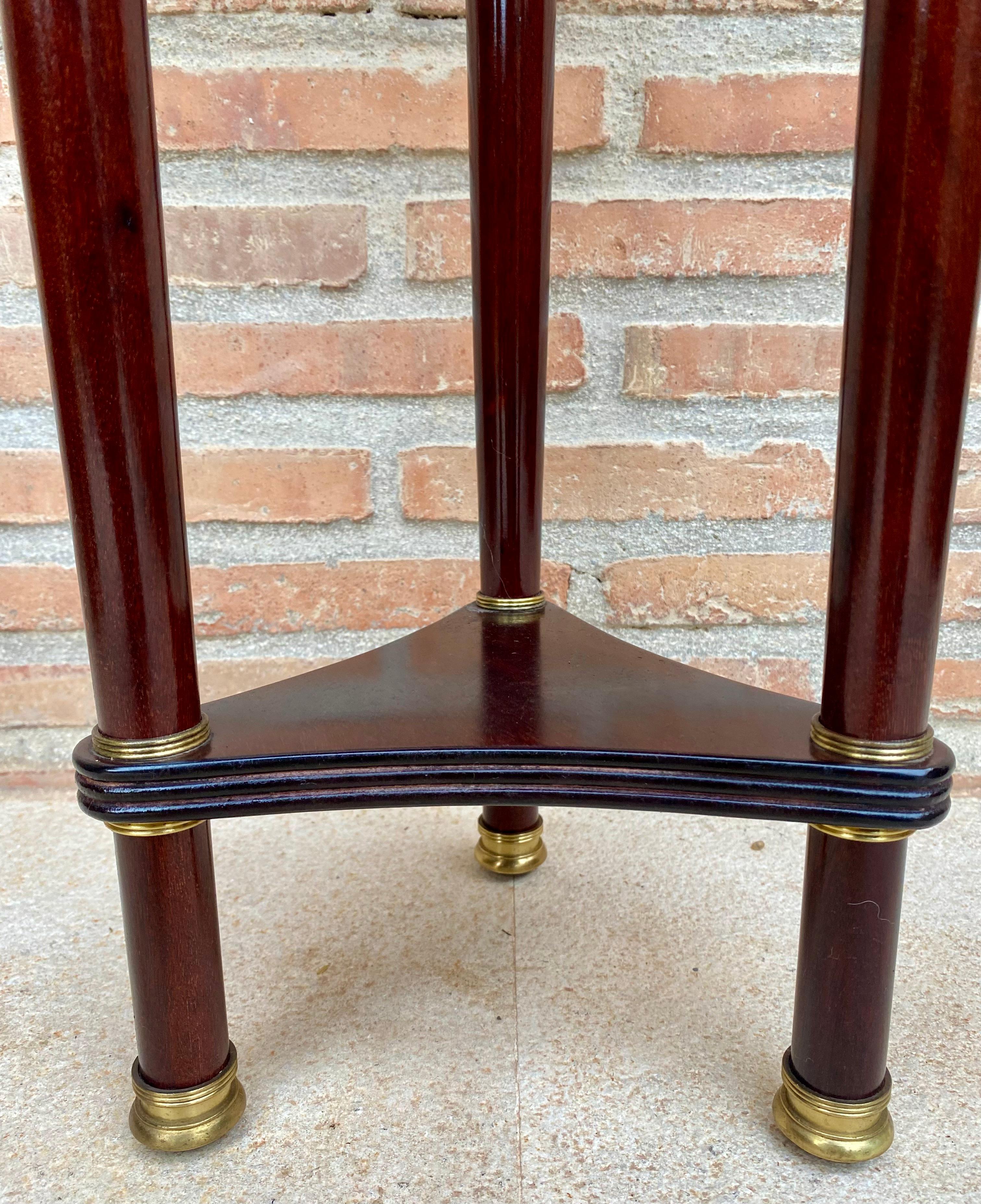 Tavolo con piedistallo rotondo in Wood in stile francese o portapiante, anni '50 in vendita 1