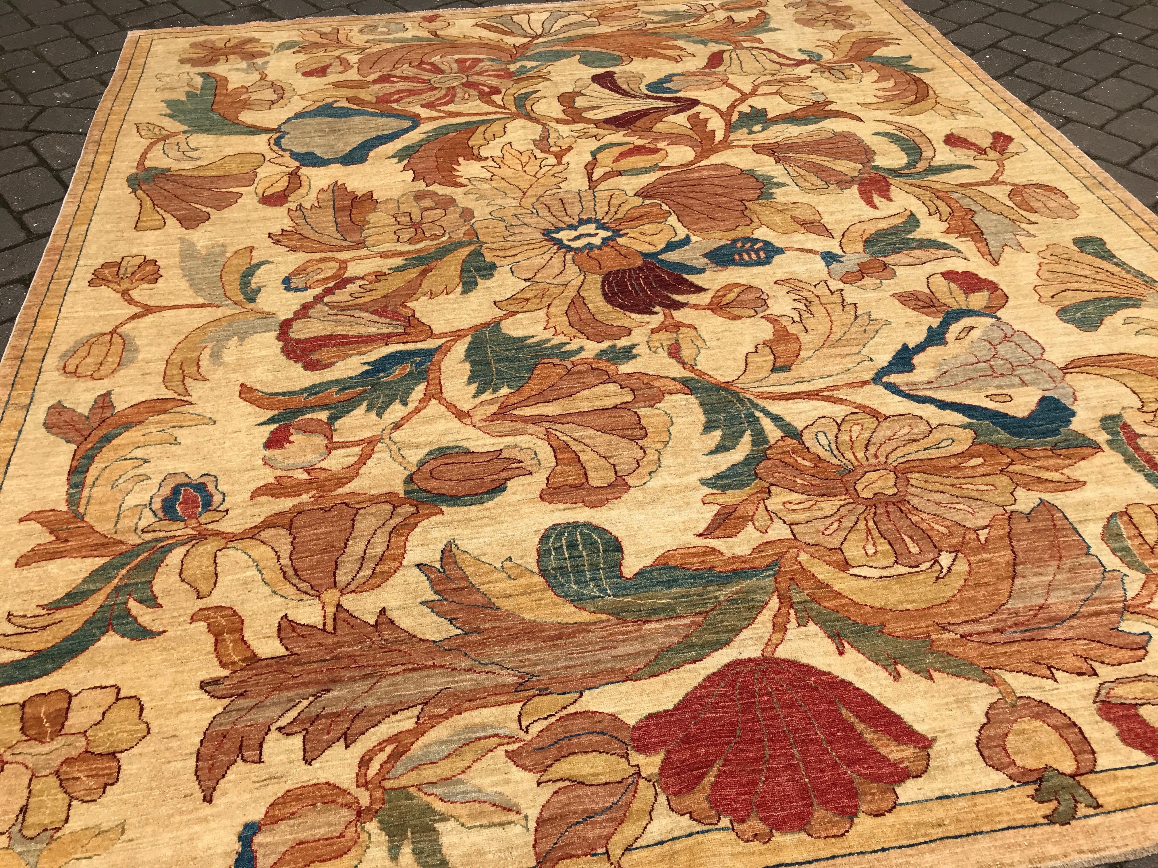 French Style Rug  For Sale 6