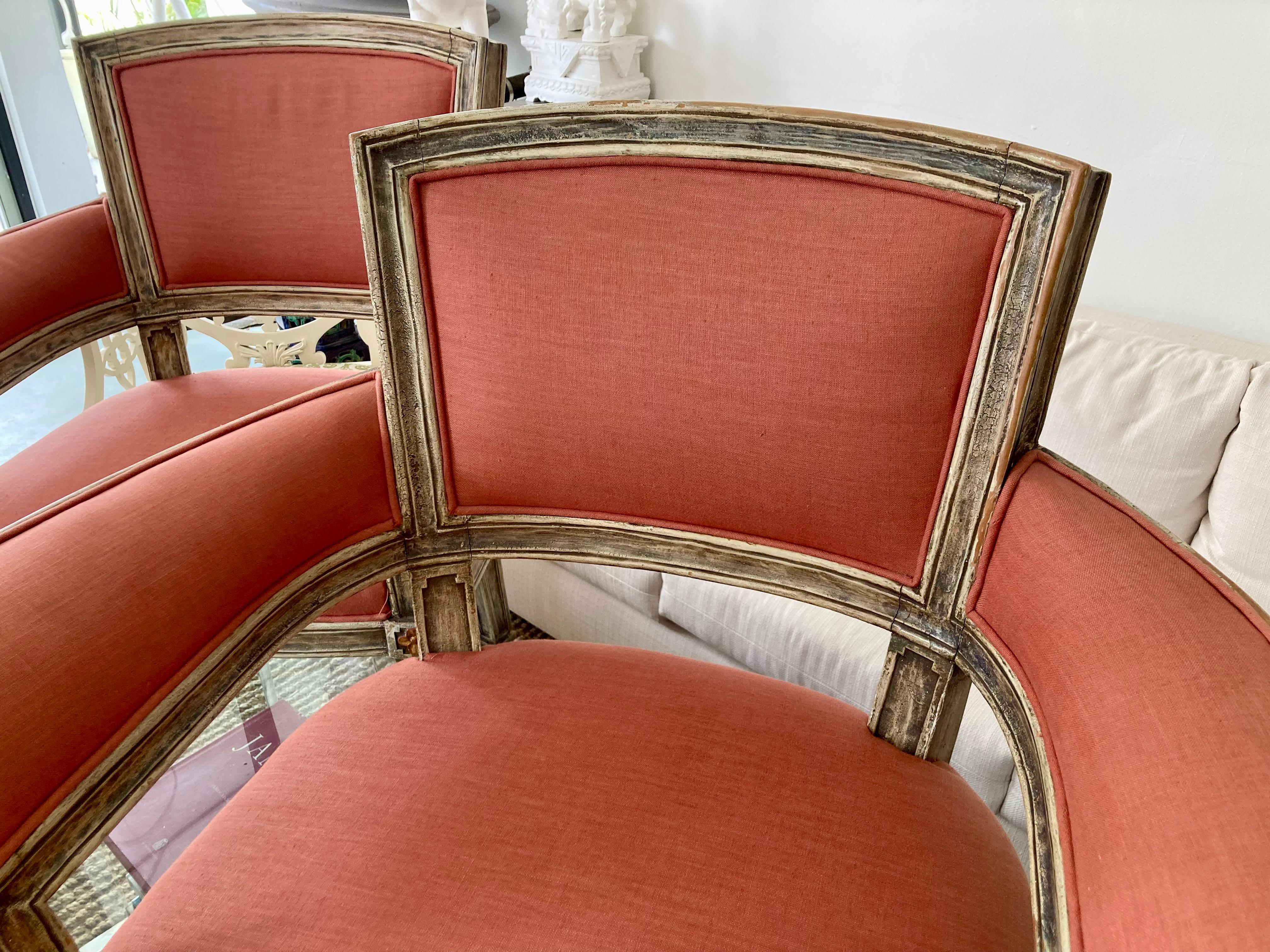 French Style Transitional Fauteuils With Linen Upholstery, a Pair For Sale 5
