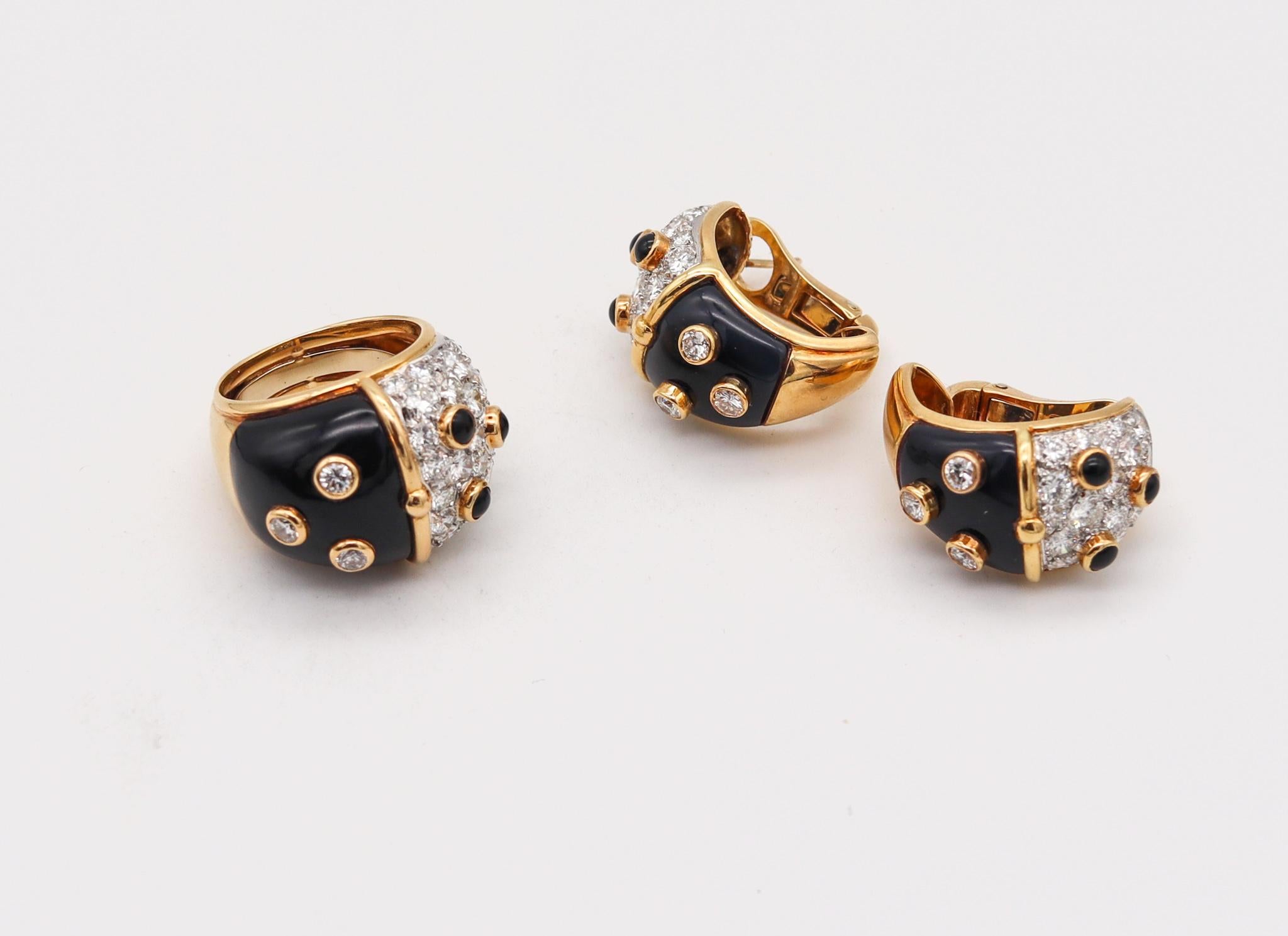Brilliant Cut French Suite of Earrings and Ring 18Kt Gold with 6.57 Cts Diamonds & Black Jade For Sale
