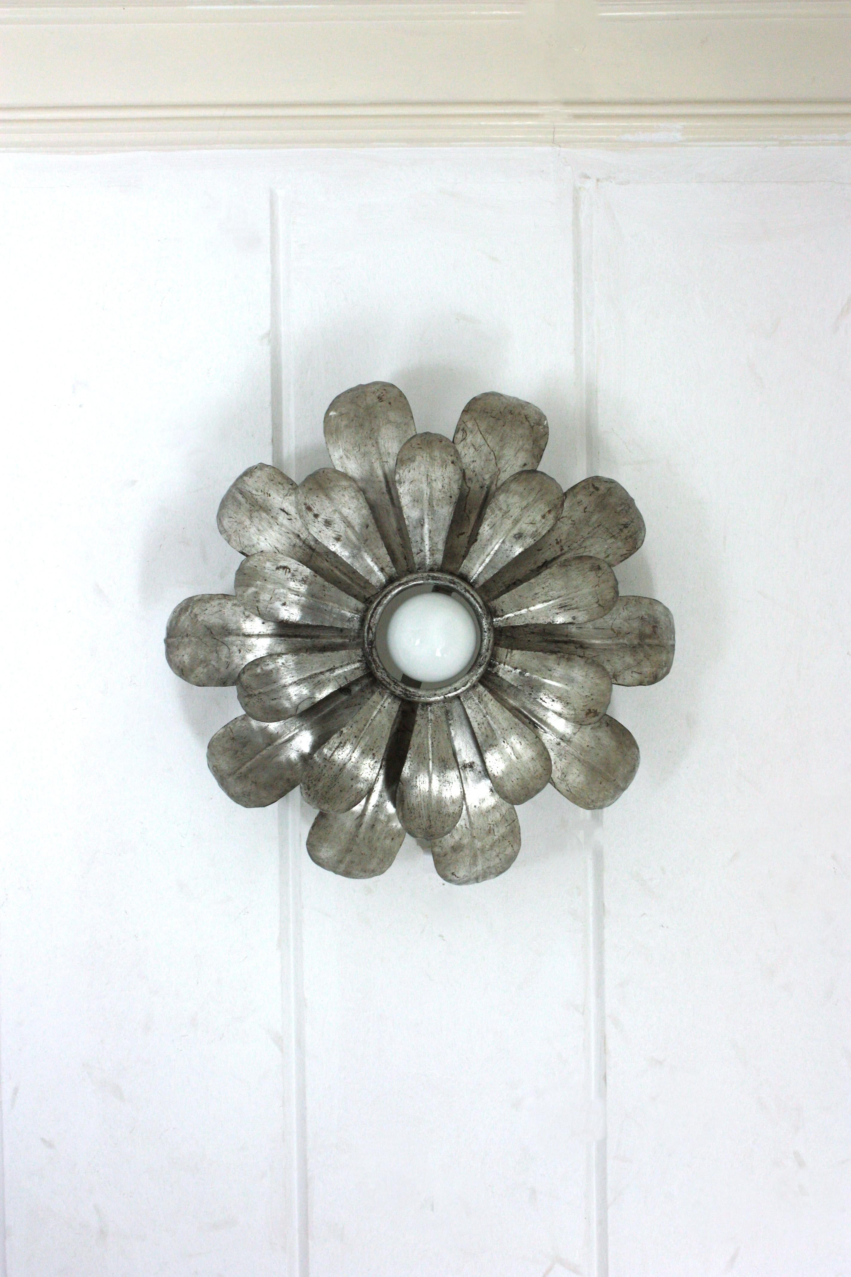 Sunburst Flower Light Fixture in Silvered Gilt Iron, 1950s For Sale 3