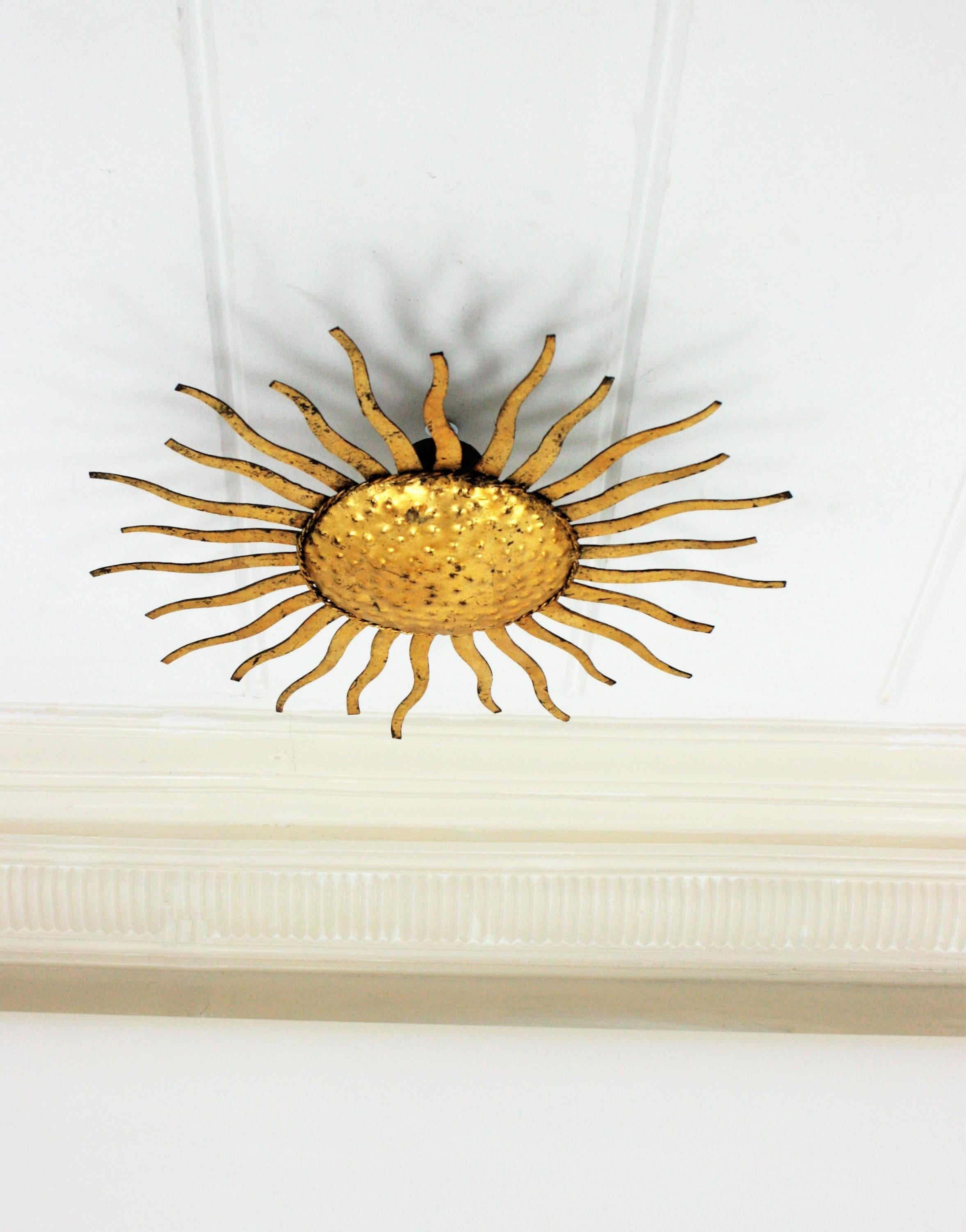 Sunburst Ceiling Light Fixture or Chandelier in Gilt Wrought Iron, France, 1950s In Good Condition In Barcelona, ES