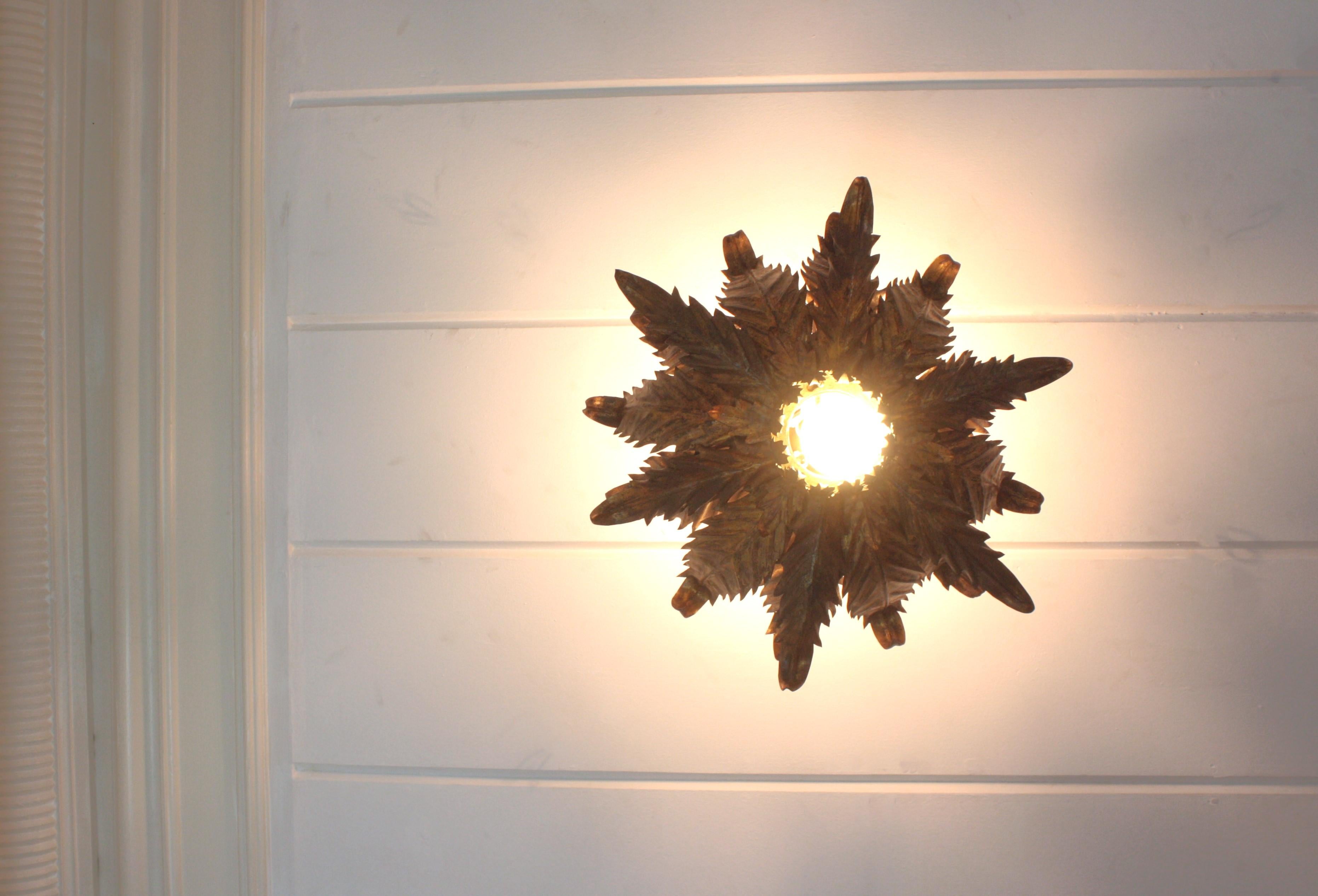 French Sunburst Foliage Ceiling Light Fixture / Chandelier in Gilt Iron, 1940s For Sale 8