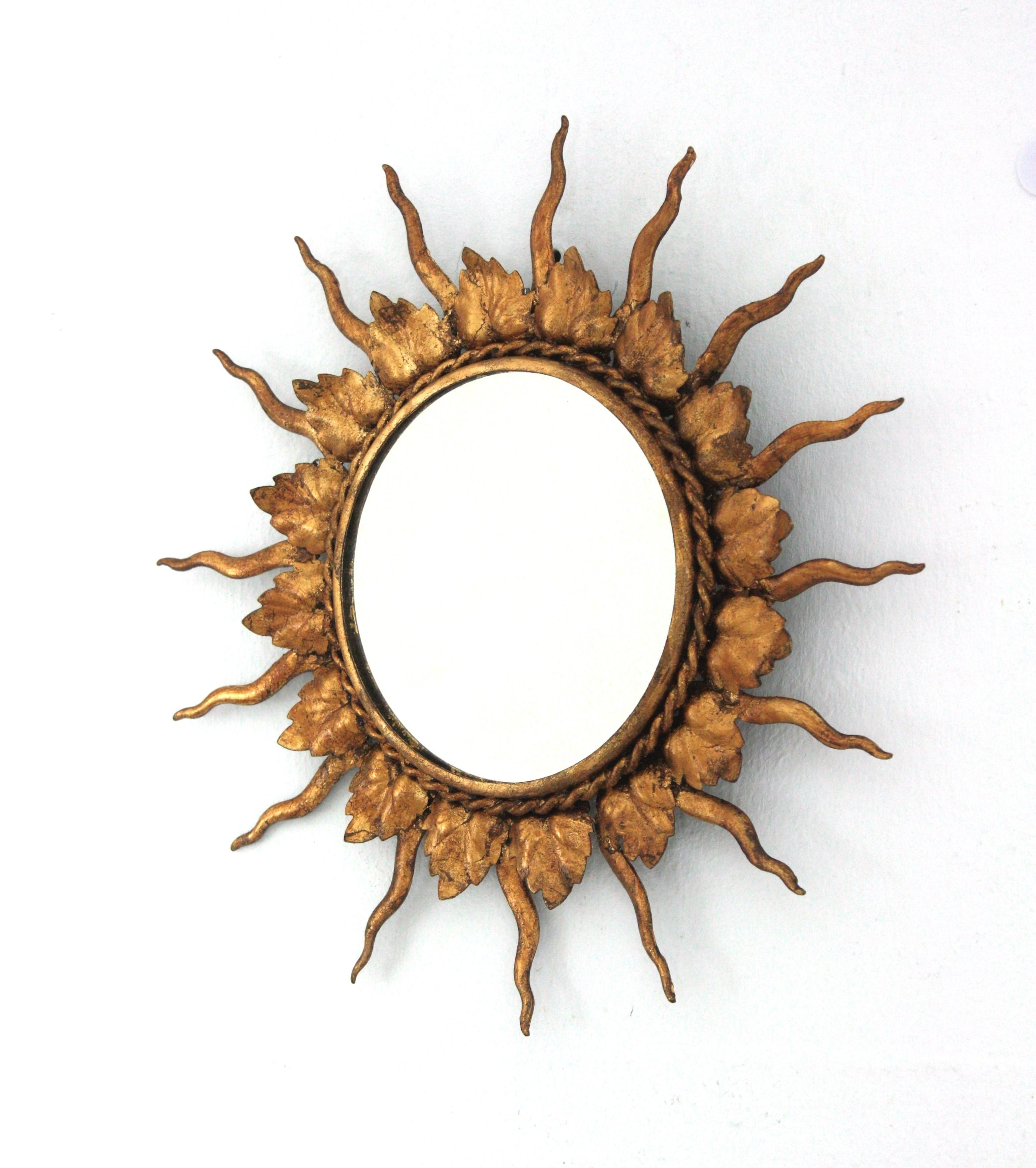 French Sunburst Mirror in Gilt Metal in Small Scale, 1950s For Sale 5