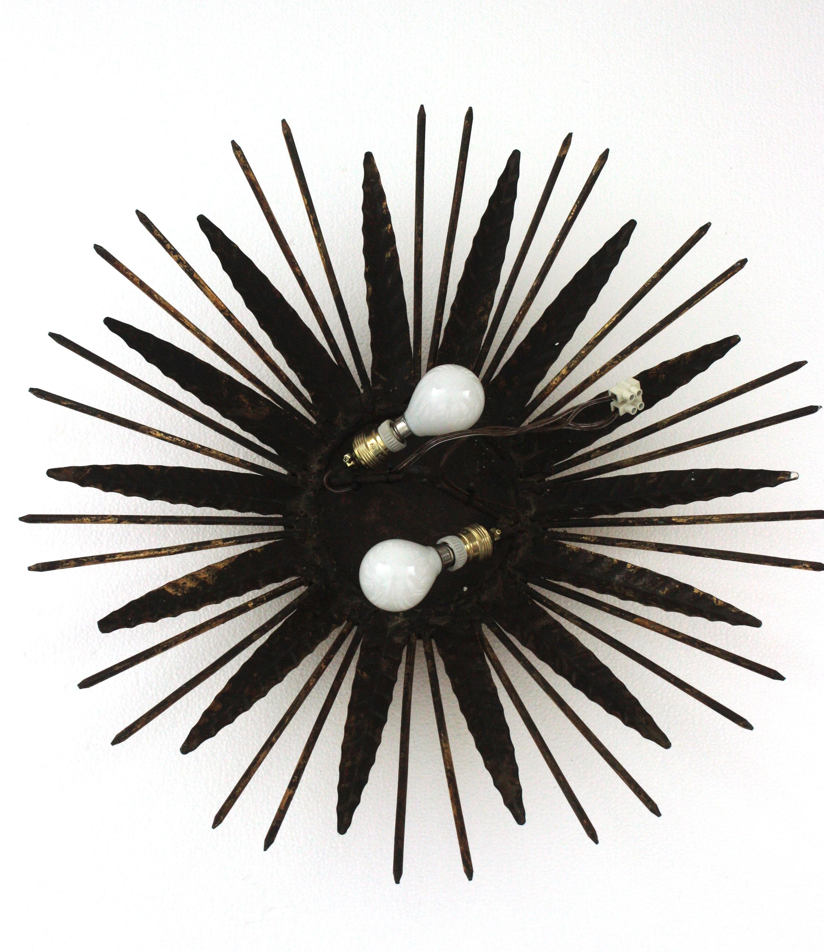 French Sunburst Spikey Light Fixture in Gilt Iron, 1940s For Sale 8