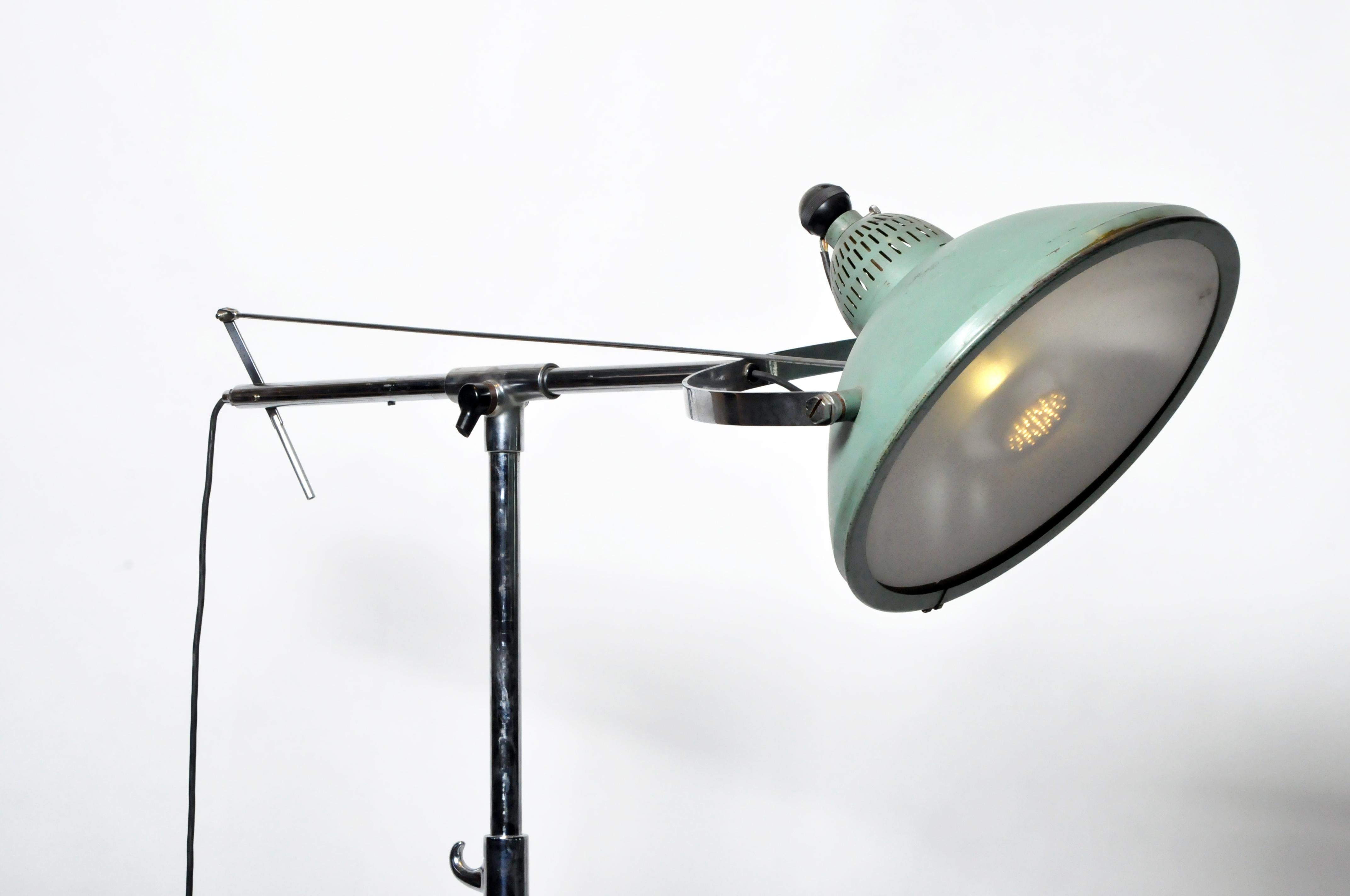 surgical lamp light