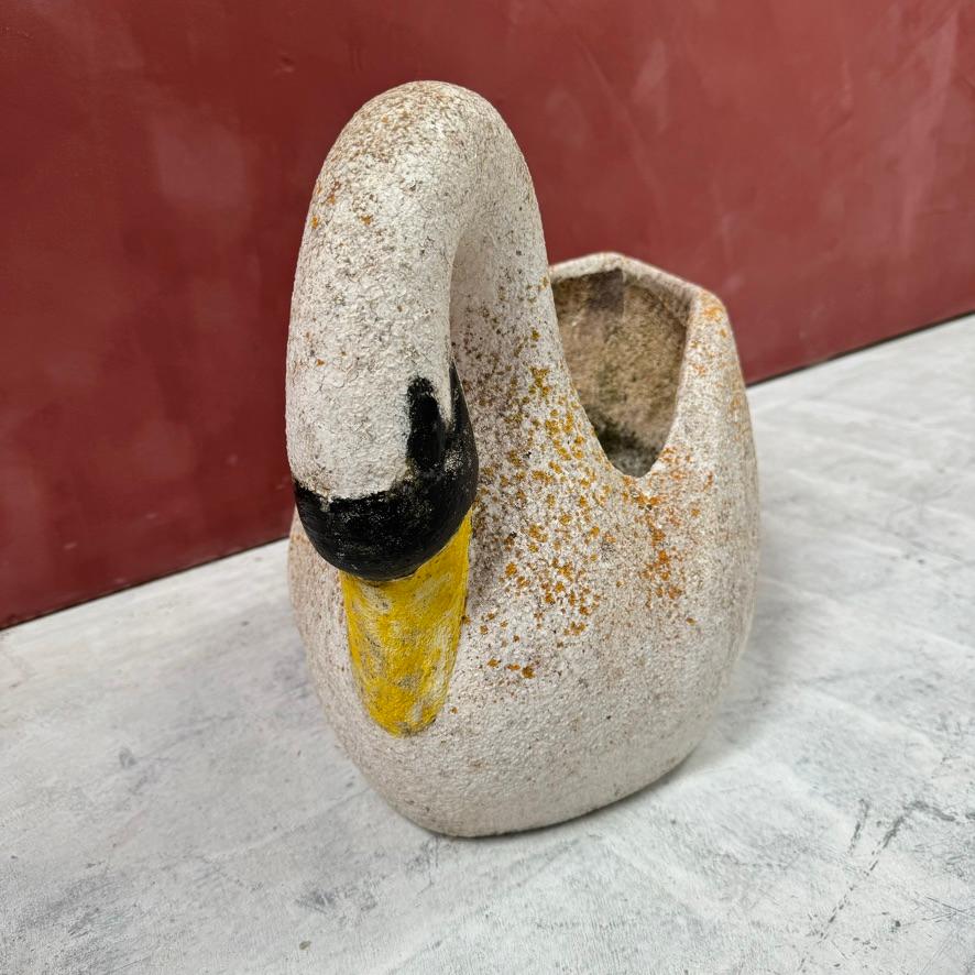 French Swan Garden Concrete Planter 1