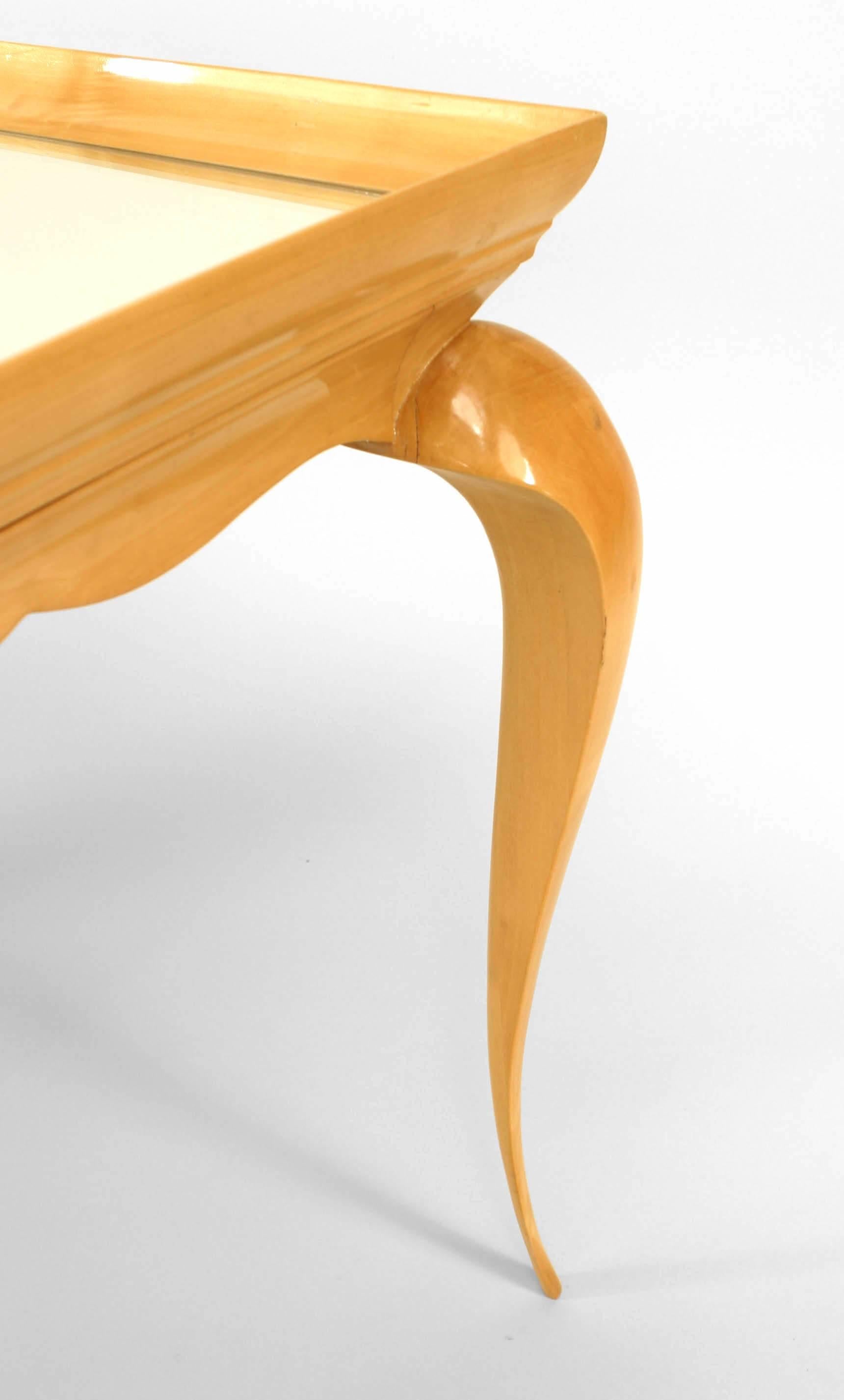 Rechteckiger Couchtisch aus Bergahornholz mit Spiegelplatte (Französisch) im Angebot