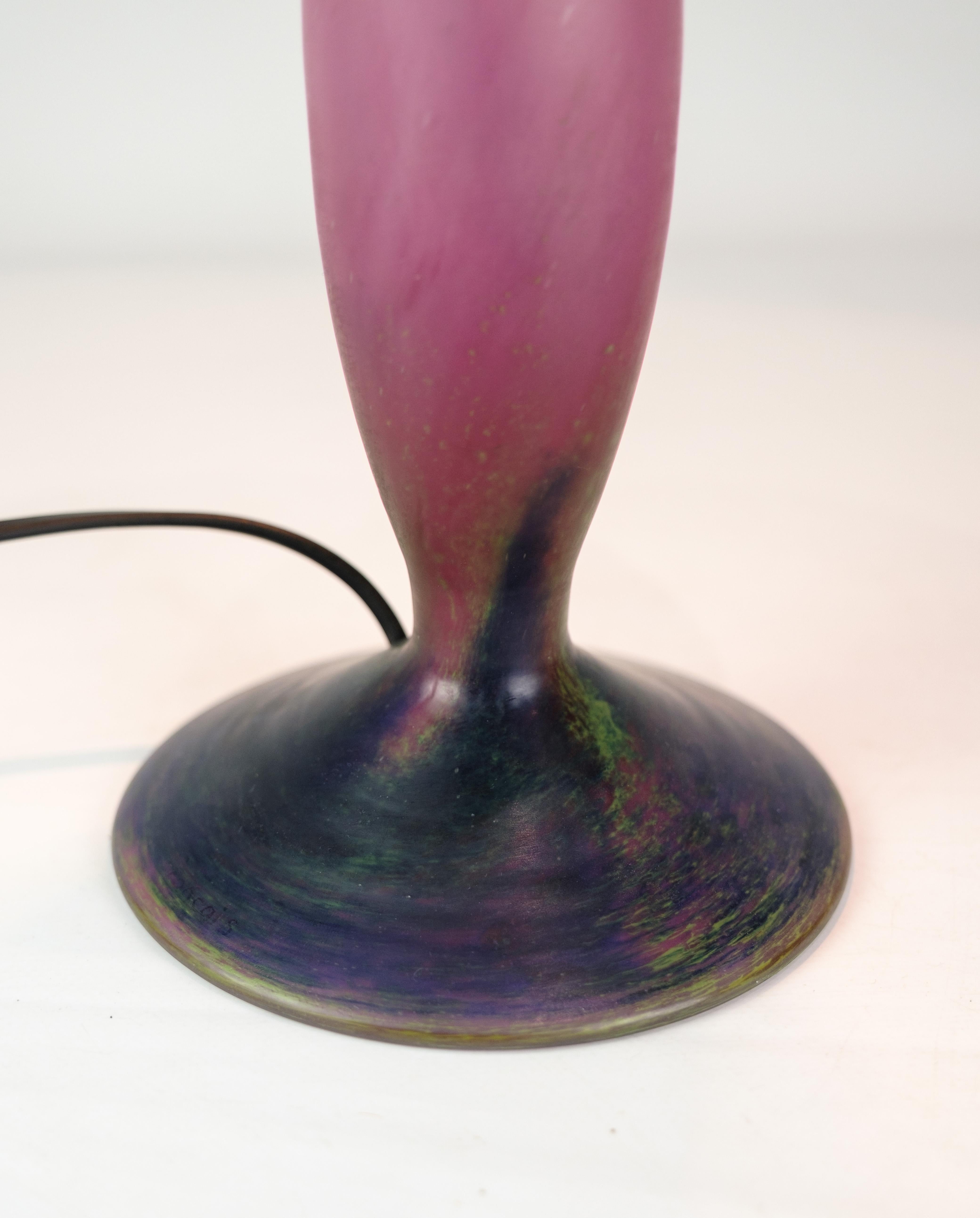 French Table Lamp in Dark Purple and Bordeaux Colors, Le Verre Francais, 1920s For Sale 4