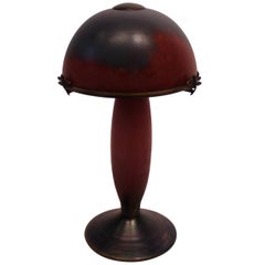 Lampada da tavolo francese nei colori viola scuro e bordeaux, Le Verre Francais, anni '20