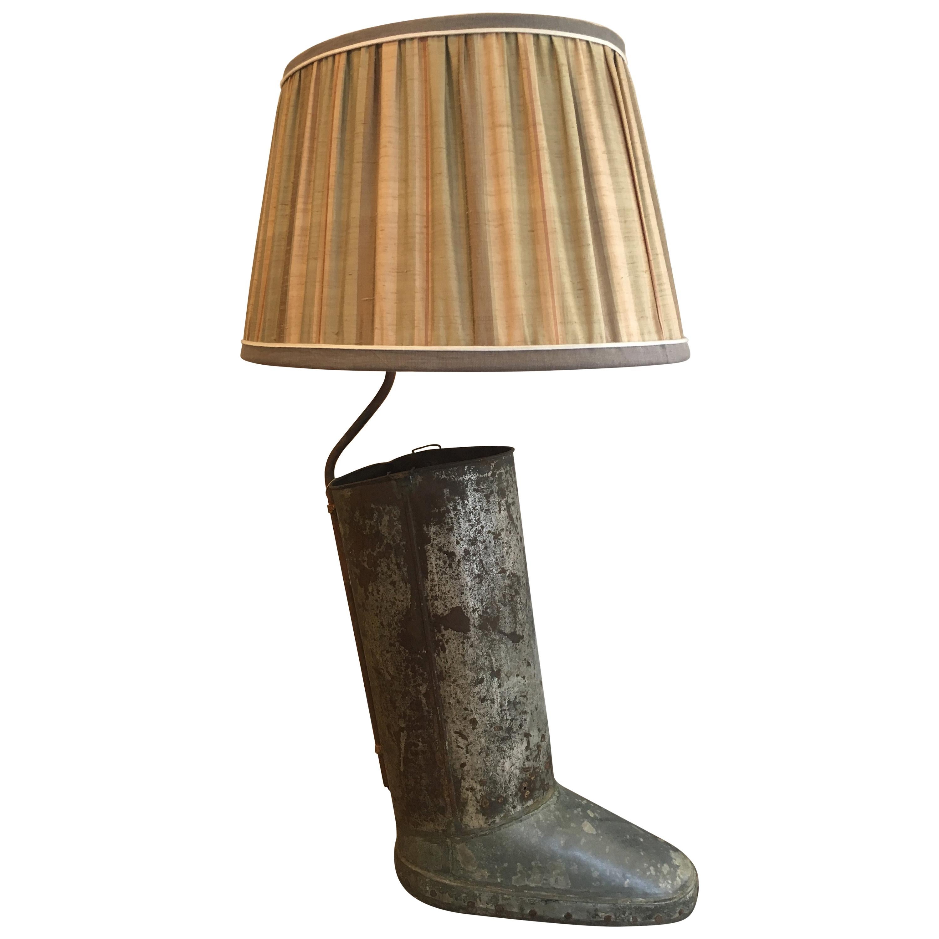 French Table Lamp Made with an Old Iron Boot Ombrella Stand from 20th Century For Sale