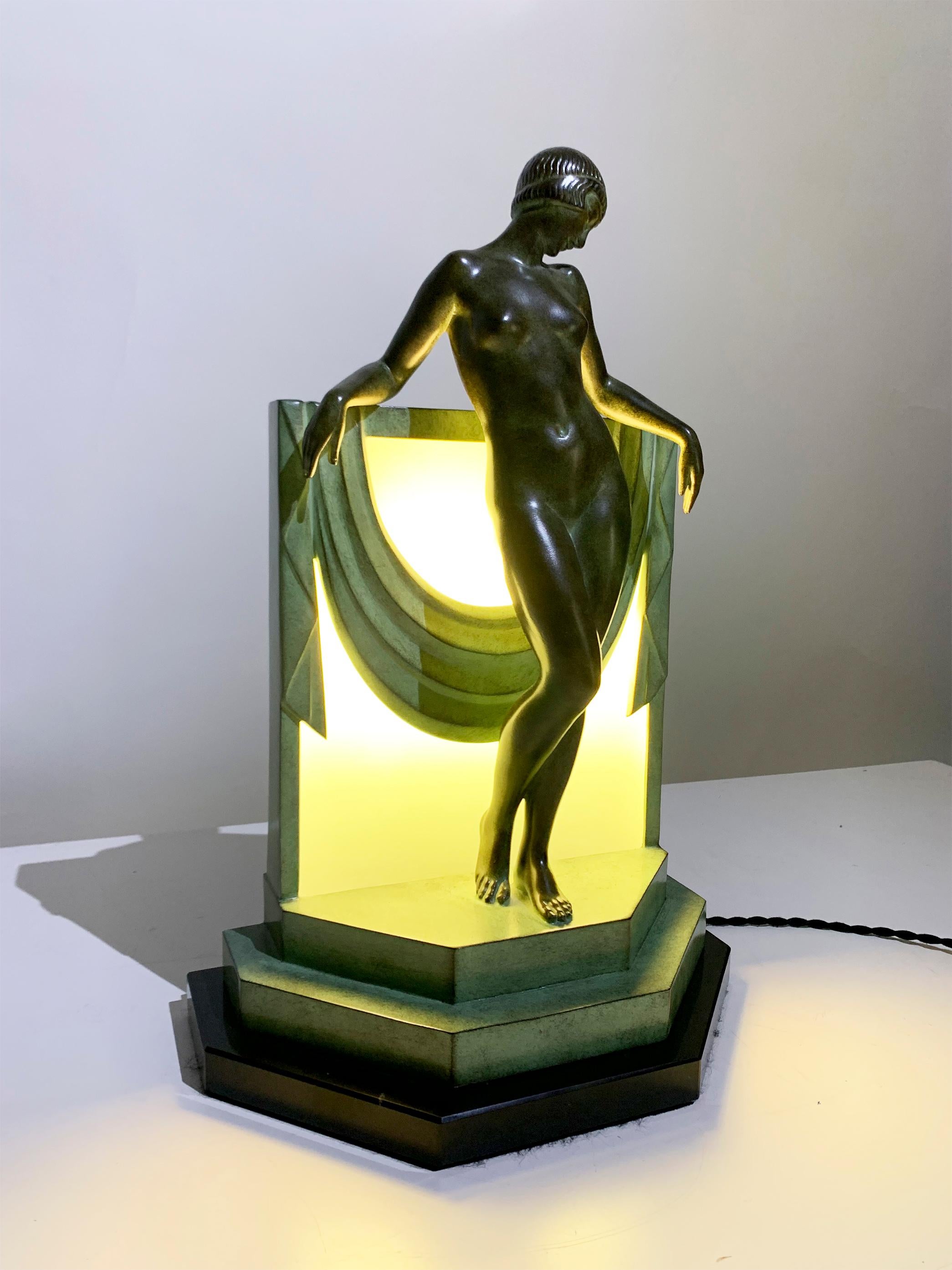 Lampe de table / Sculpture de Fayral pour Max Le Verrier en vente 2
