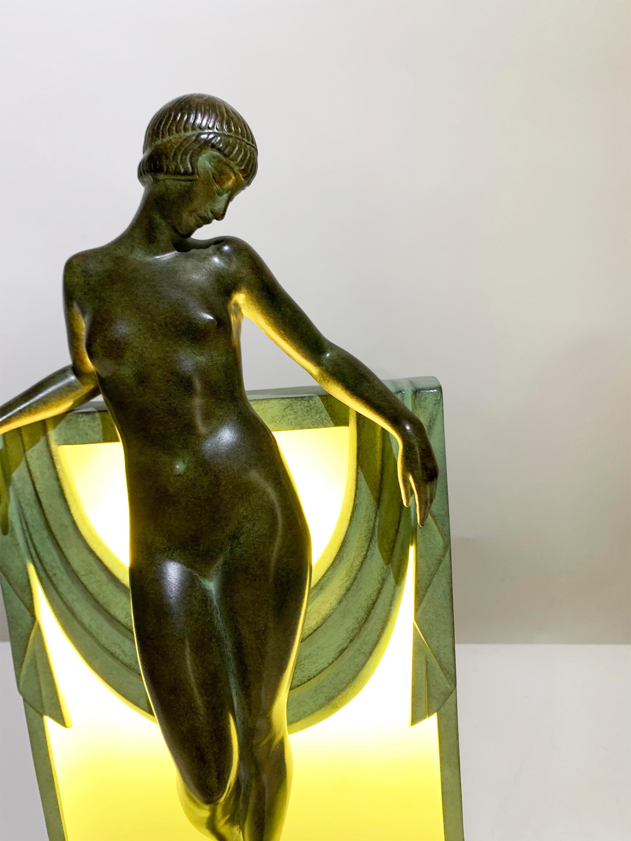 Lampe de table / Sculpture de Fayral pour Max Le Verrier en vente 3