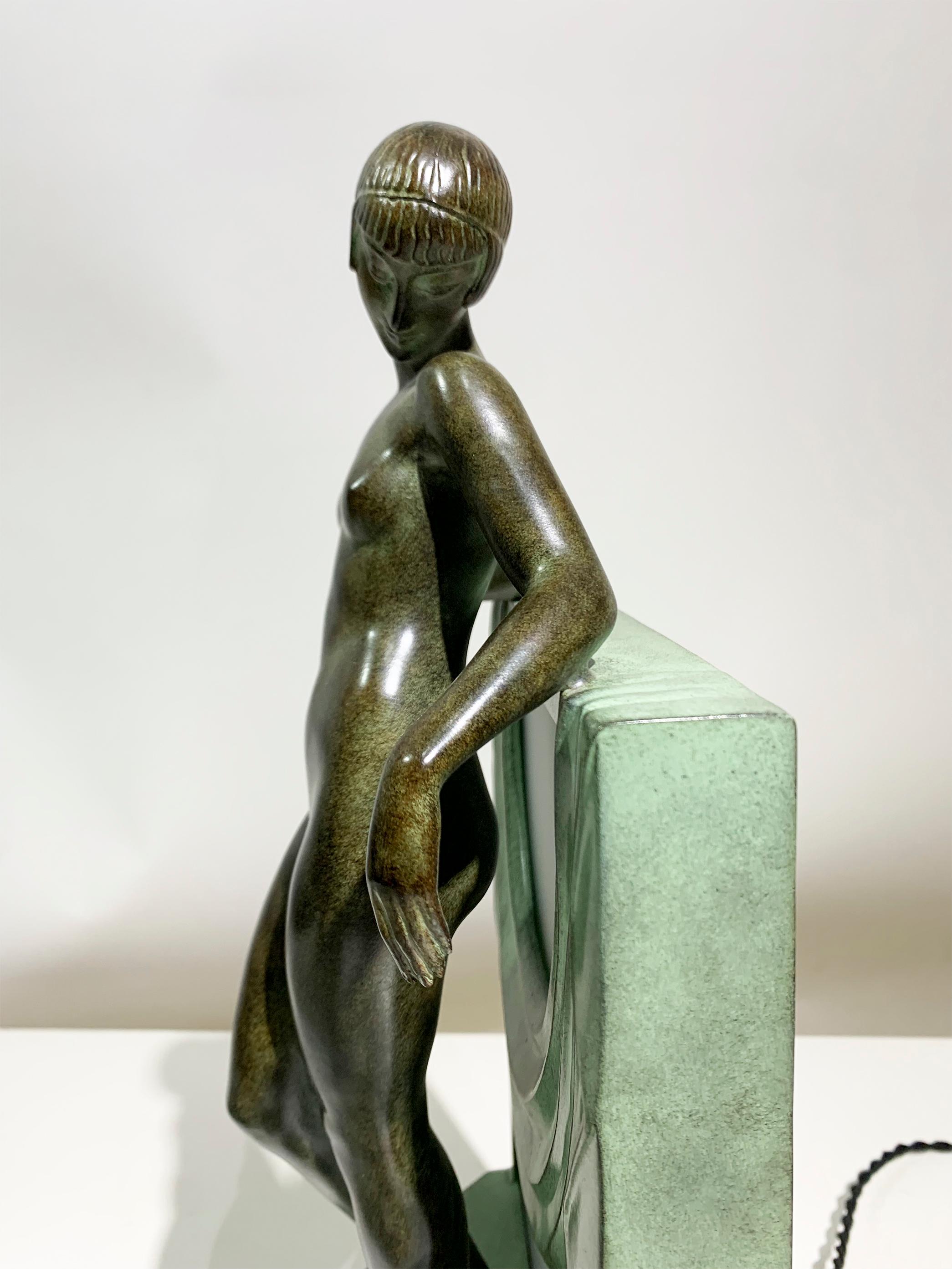 Métal Lampe de table / Sculpture de Fayral pour Max Le Verrier en vente