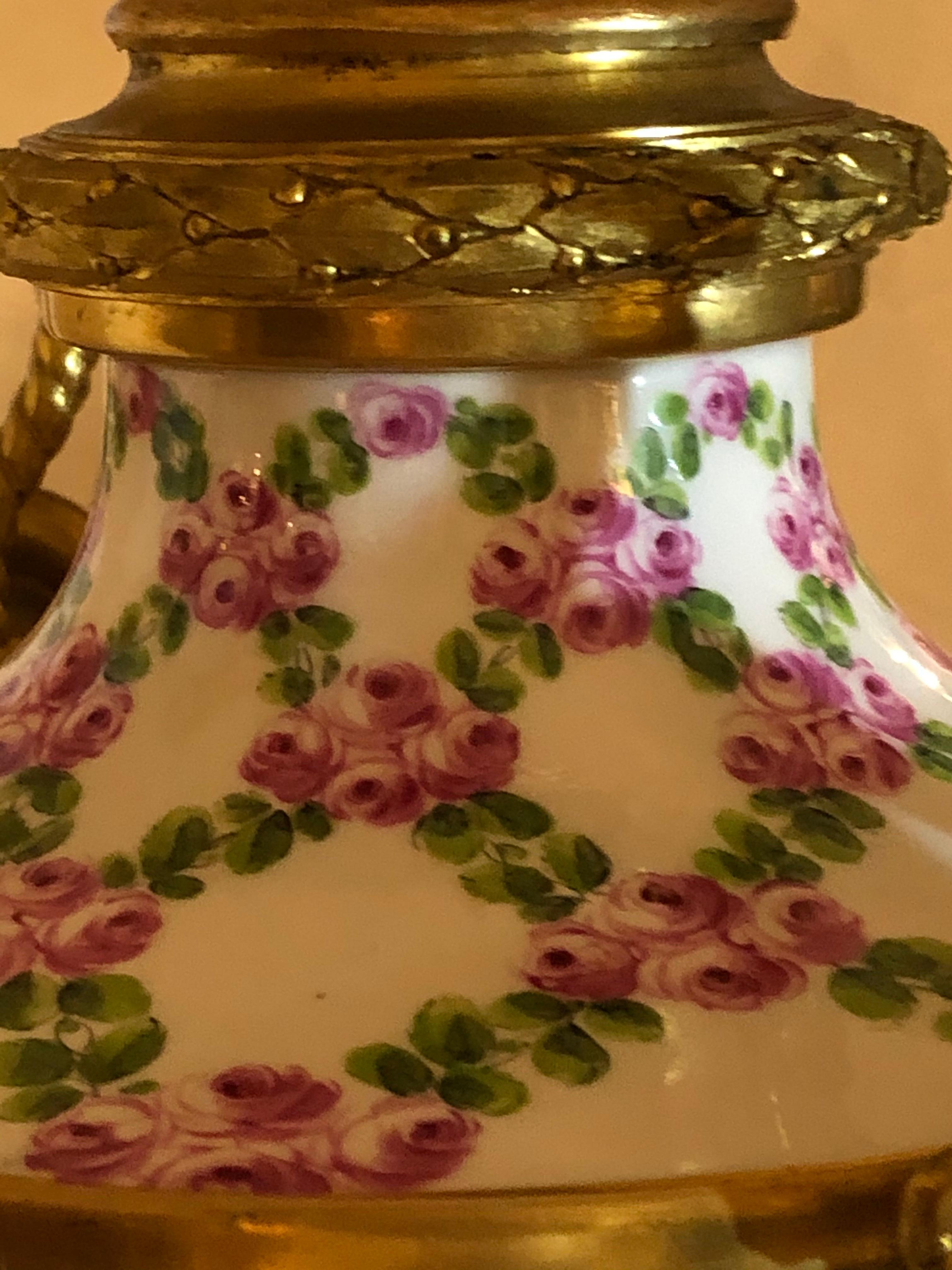 French Table Lamp Trellis Floral Porcelain Urn with Rams Head Gilt Bronze Mounts In Good Condition In Stamford, CT