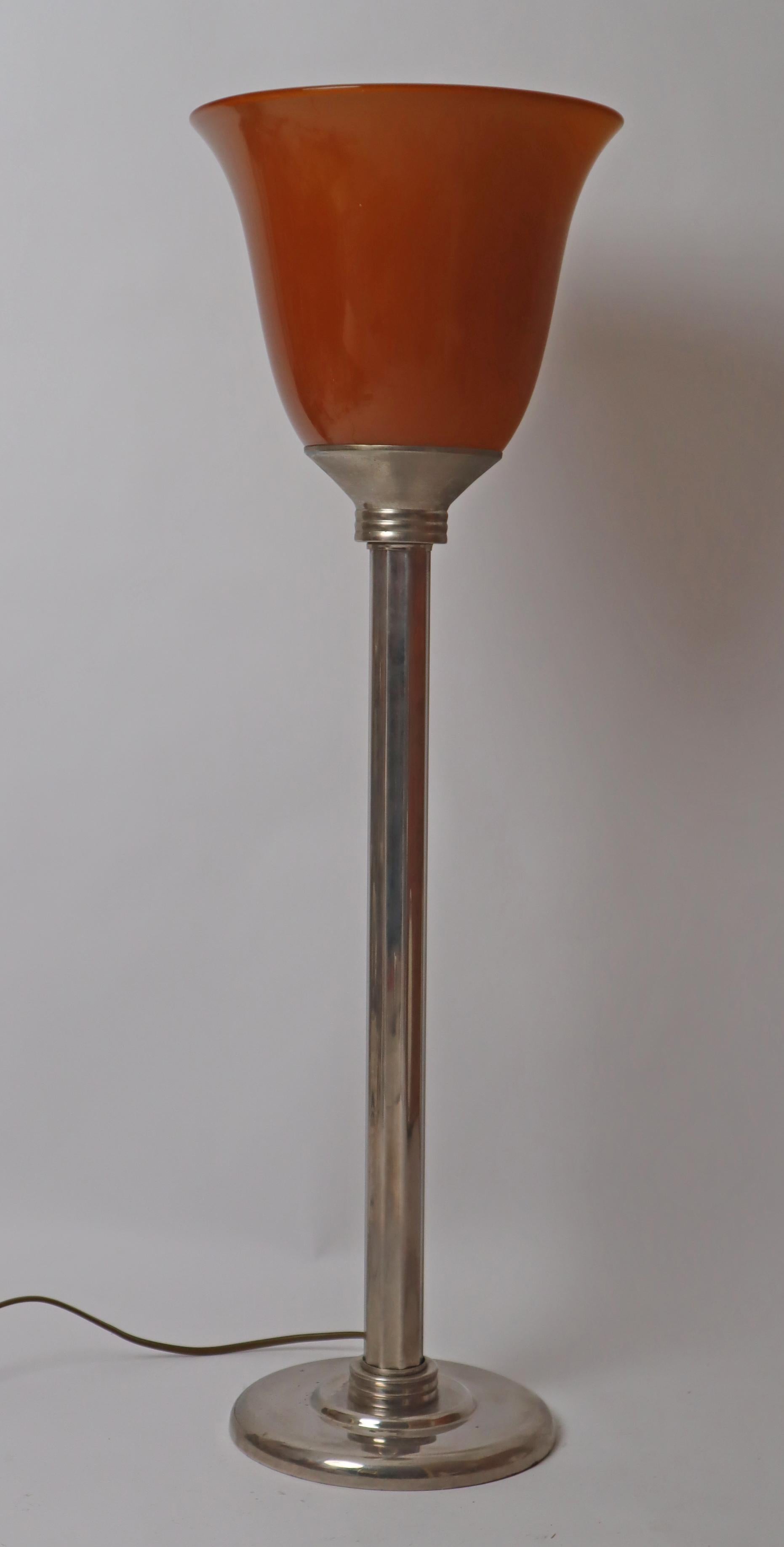 Lámpara de sobremesa francesa con cristal superpuesto marrón de estilo Art Déco en venta 2