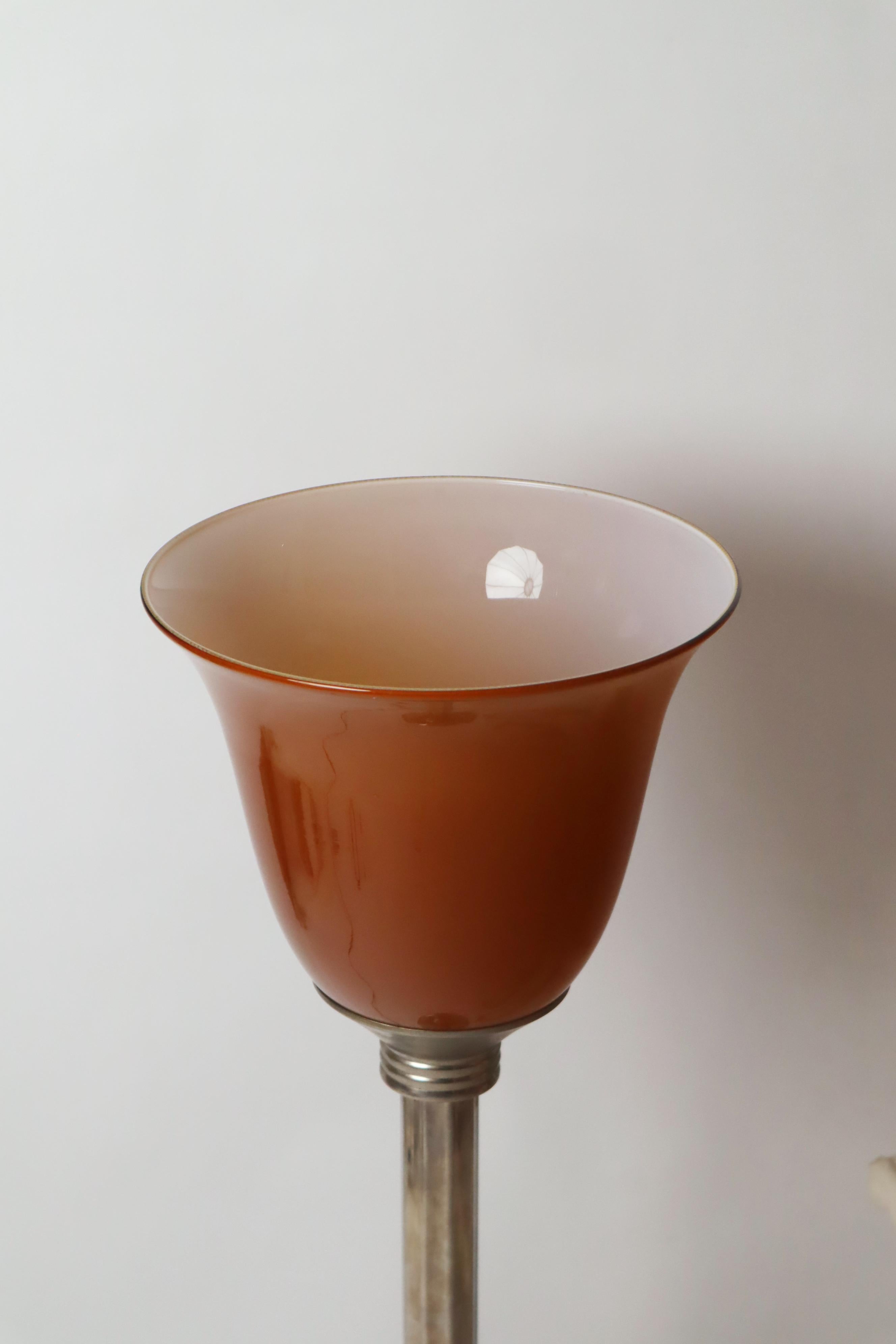 Lámpara de sobremesa francesa con cristal superpuesto marrón de estilo Art Déco en venta 8