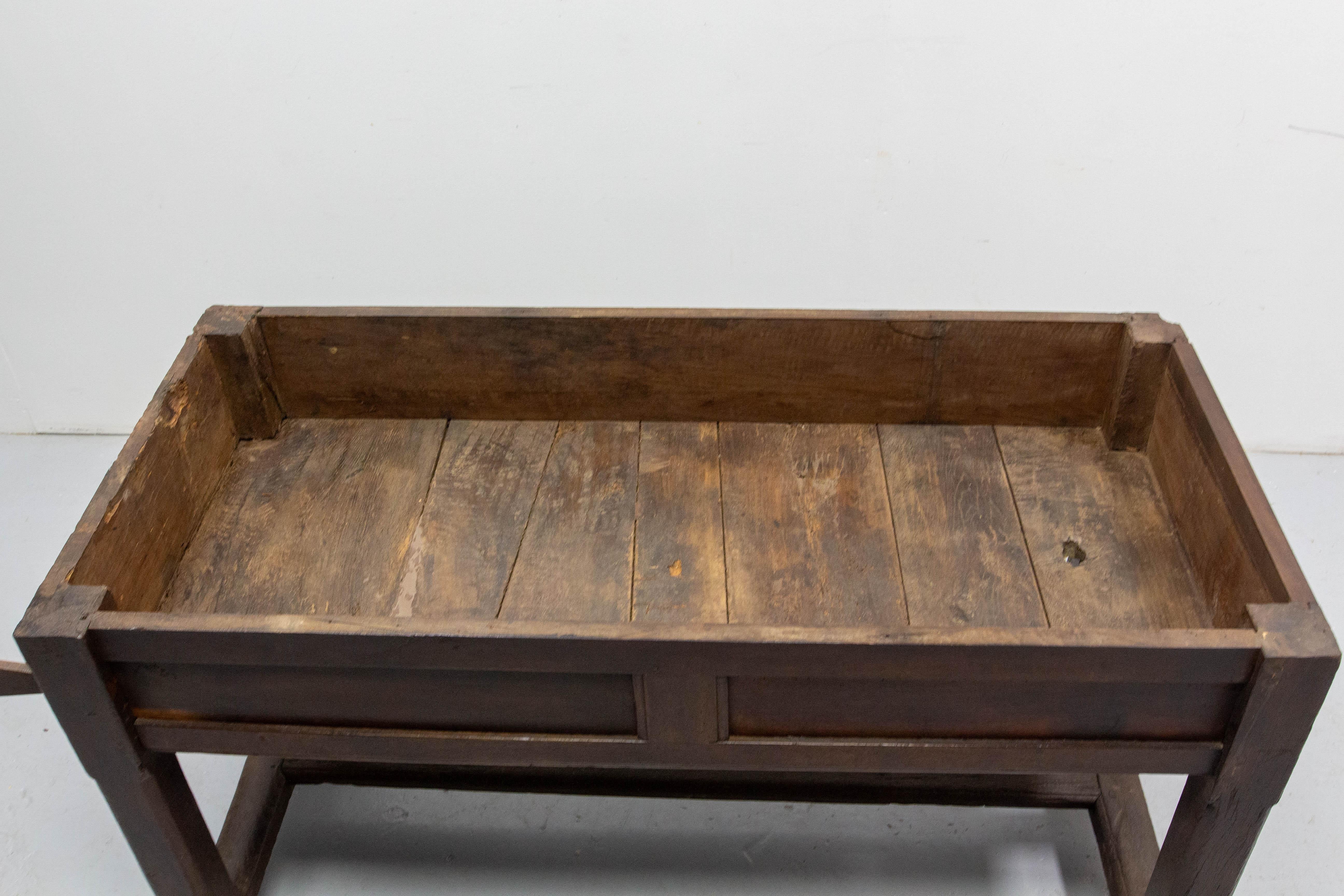 French Table Provincial Oak and Beech Top Server Dining Table 18th Century For Sale 9
