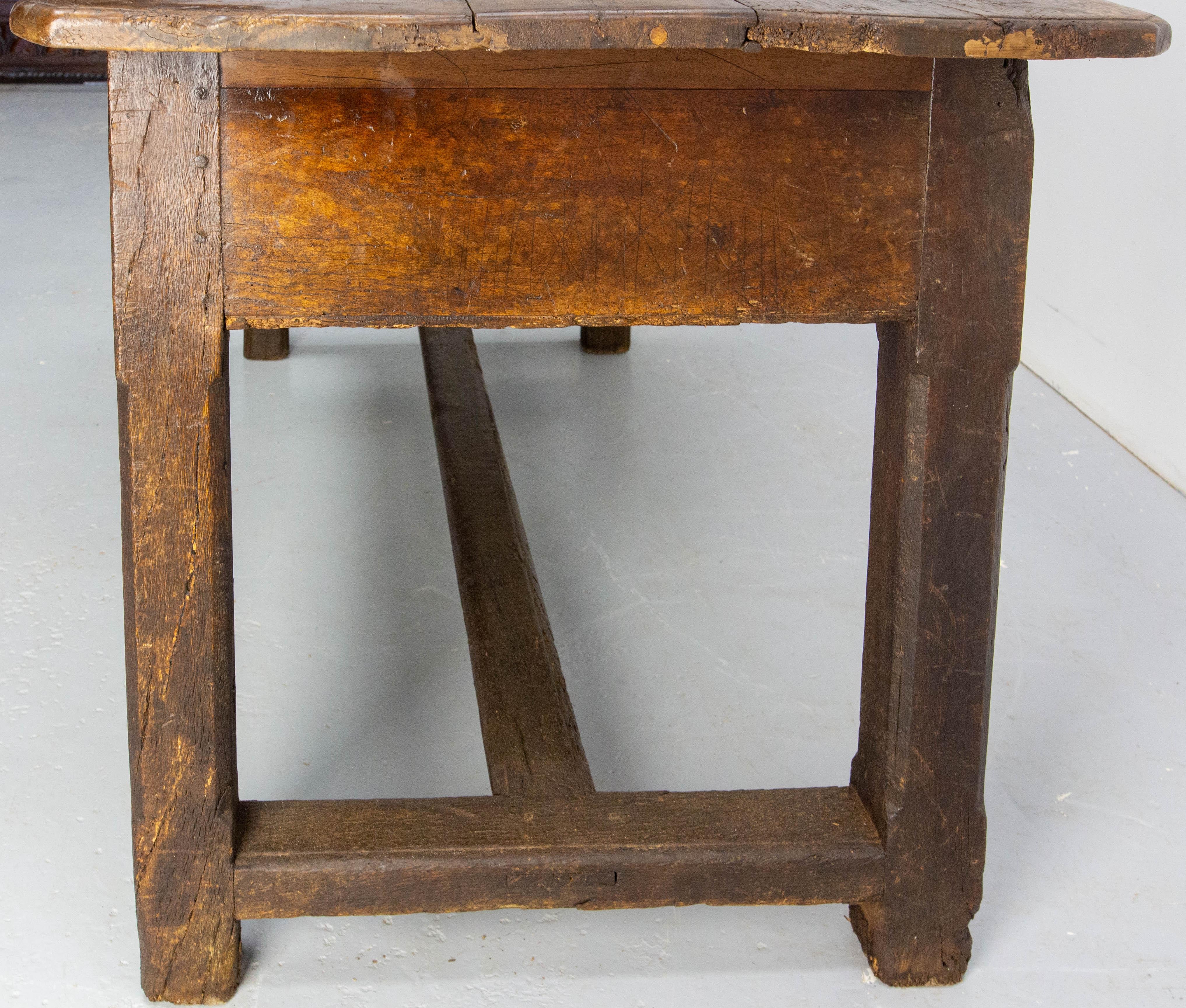 French Table Provincial Oak and Beech Top Server Dining Table 18th Century For Sale 2