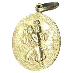 French Tairac Saint Christopher 18K Yellow Gold Religious Travel Medal Pendant