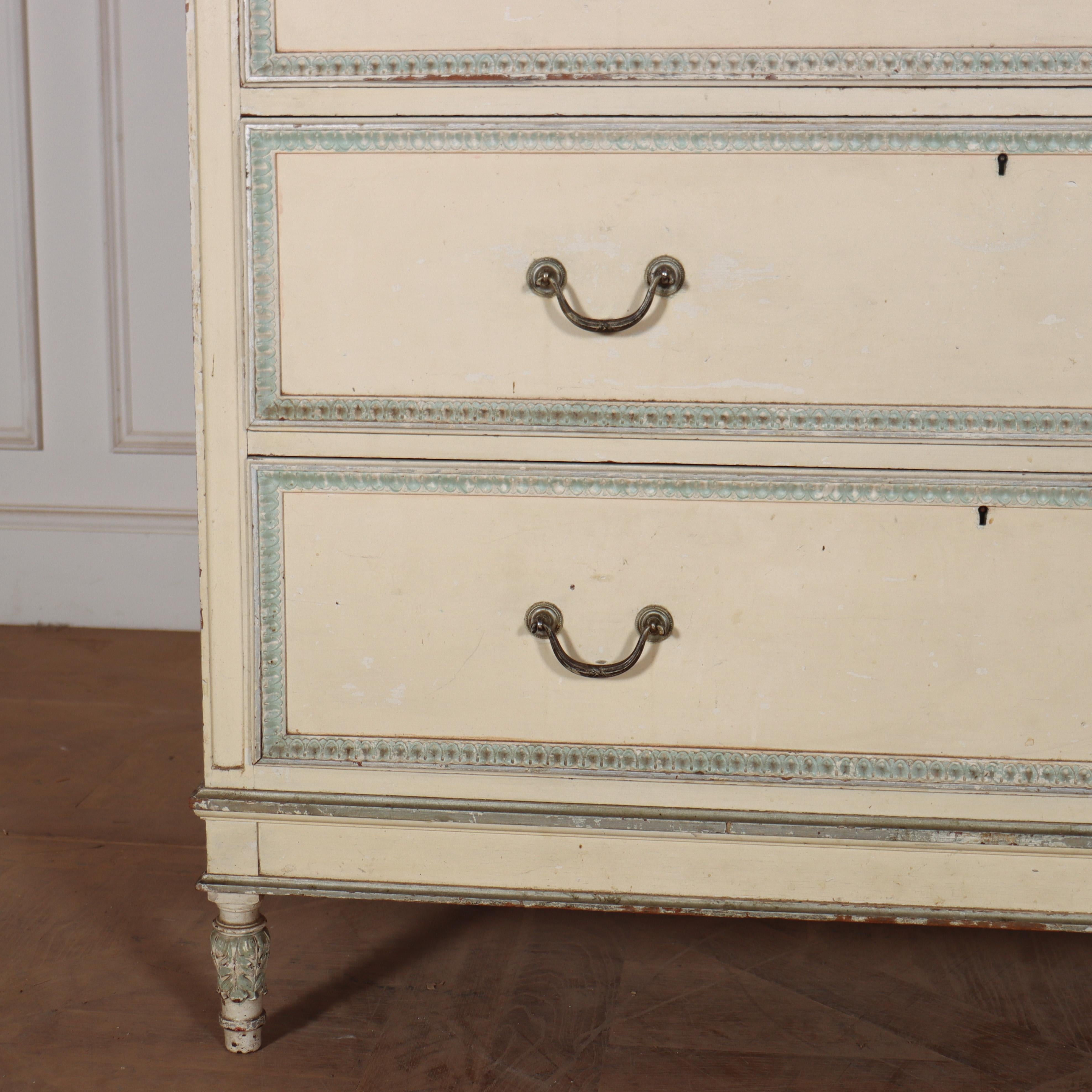 French Tall Chest of Drawers In Good Condition For Sale In Leamington Spa, Warwickshire