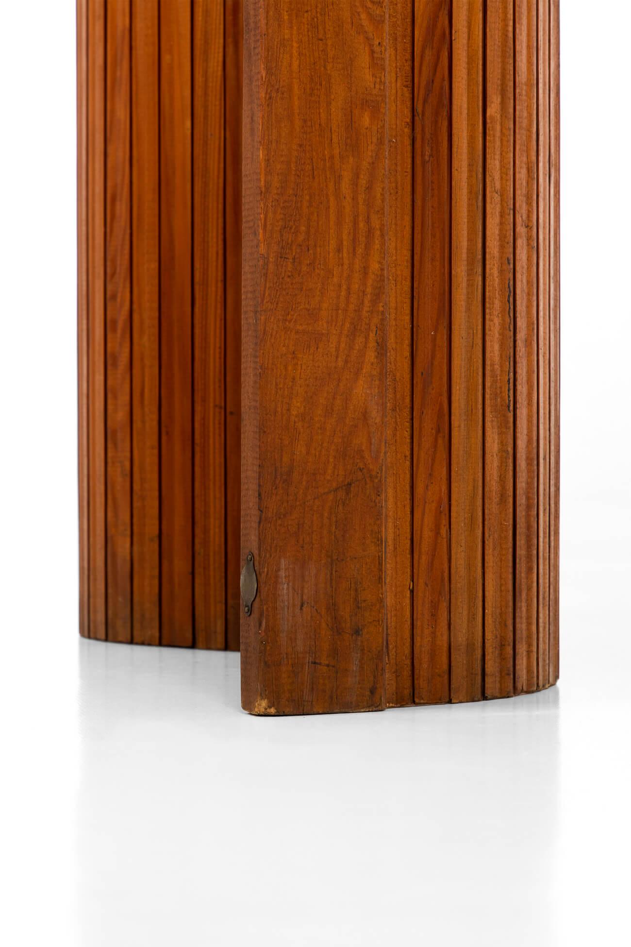 French Tambour Room Screen by SNSA 2