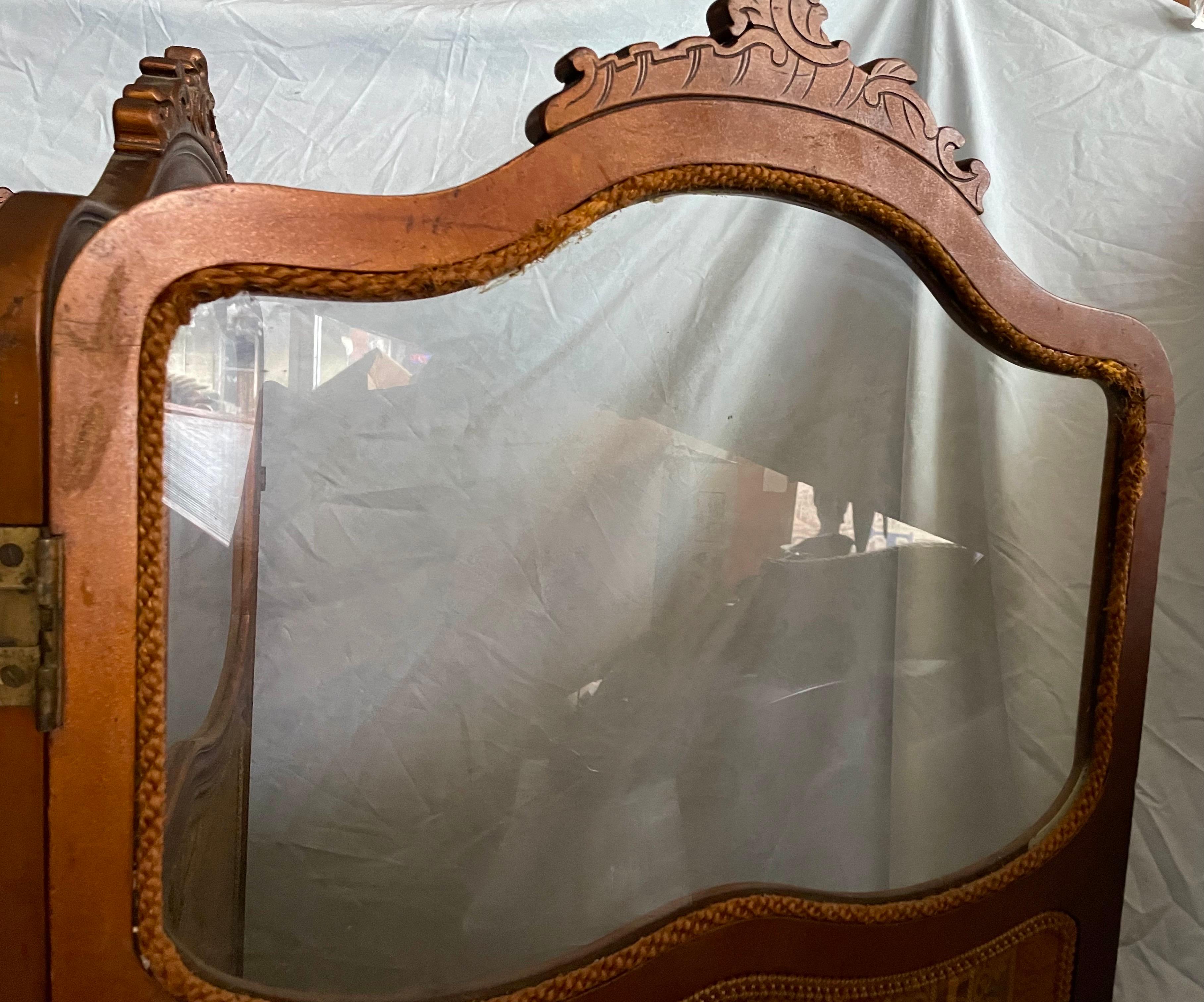 French Tapestry 3 Panel Room Carved Wood Divider/Screen Glass Window For Sale 5