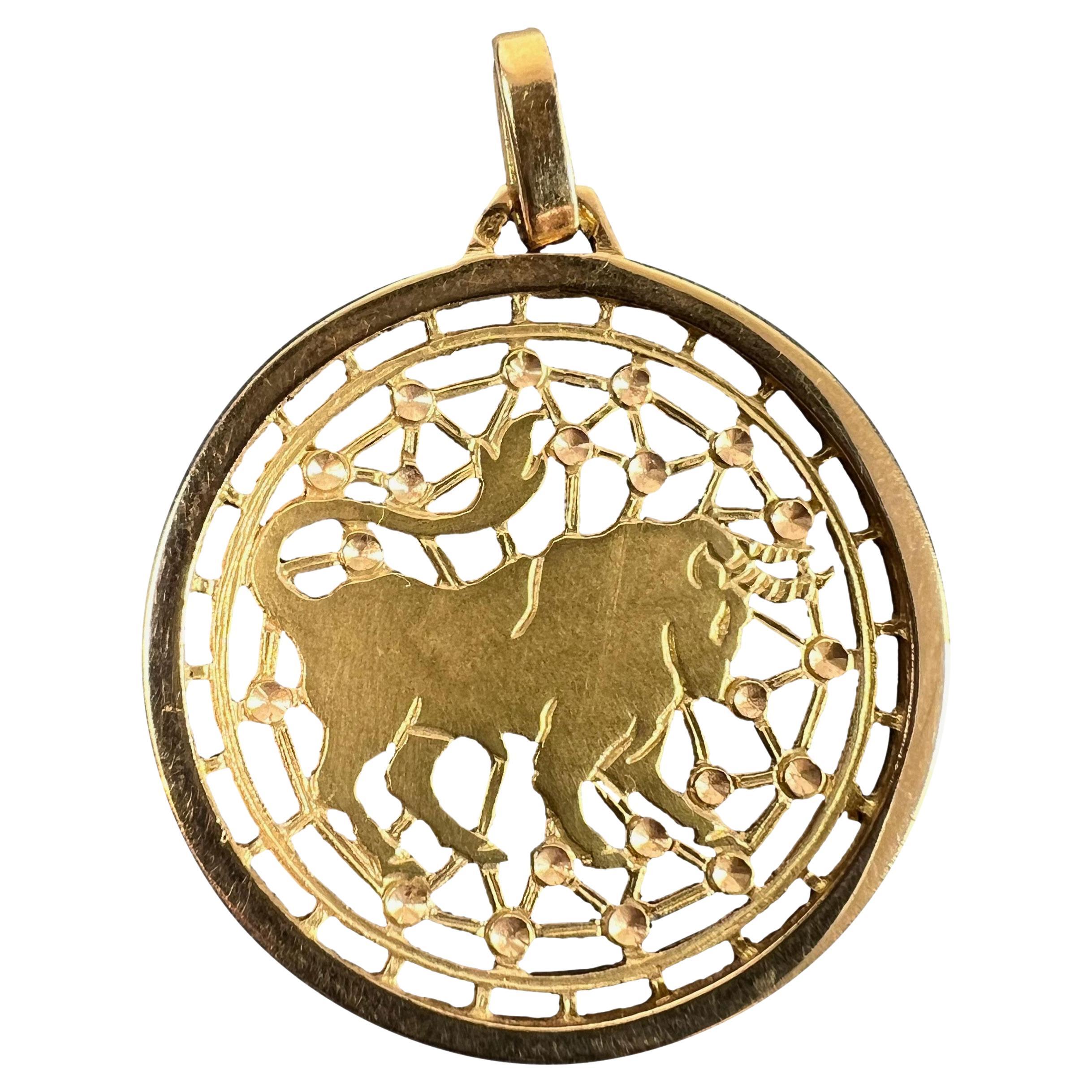 French Taurus Starsign Zodiac 18K Yellow Gold Charm Medal Pendant