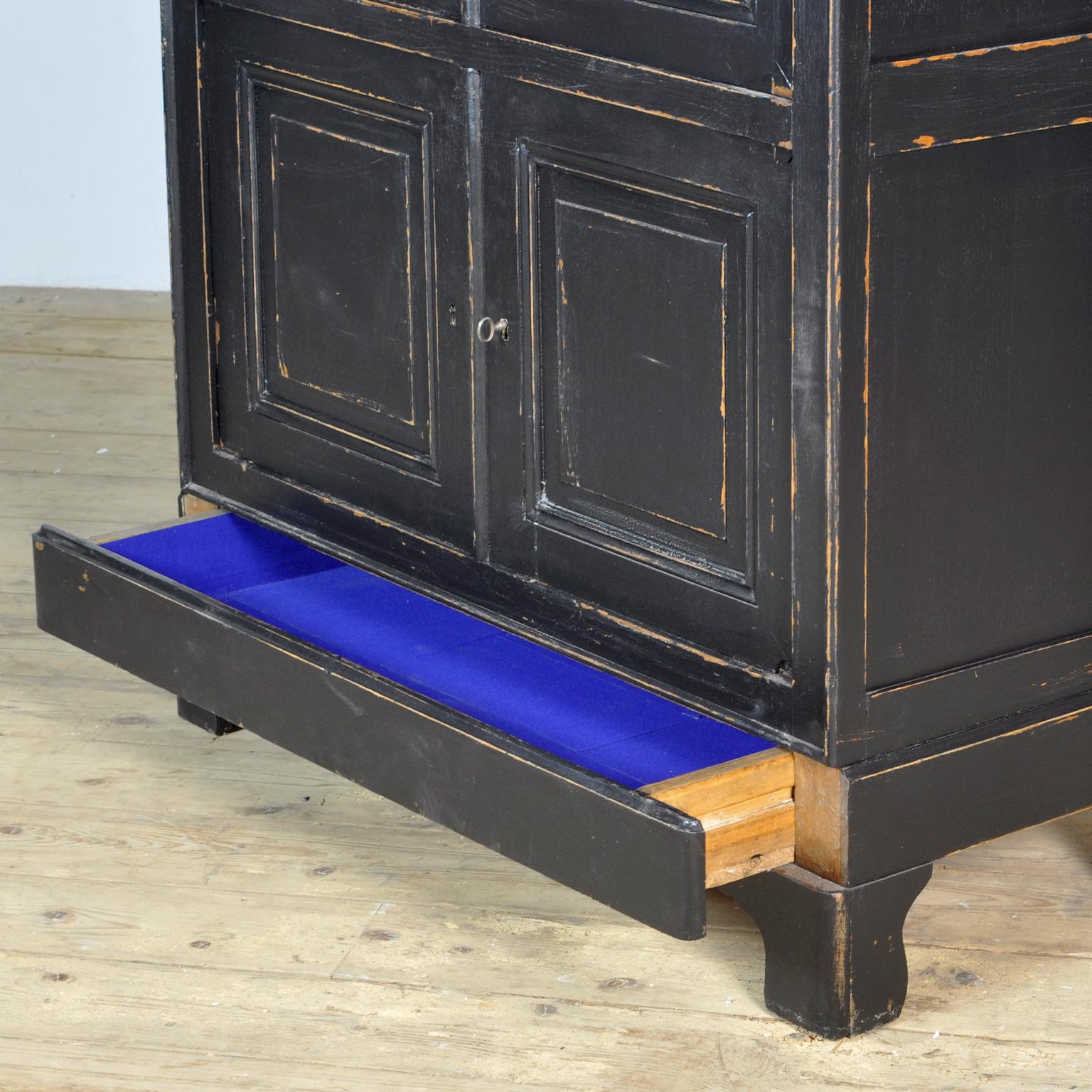 Mid-20th Century French Teak Maiden Cabinet, 1940s