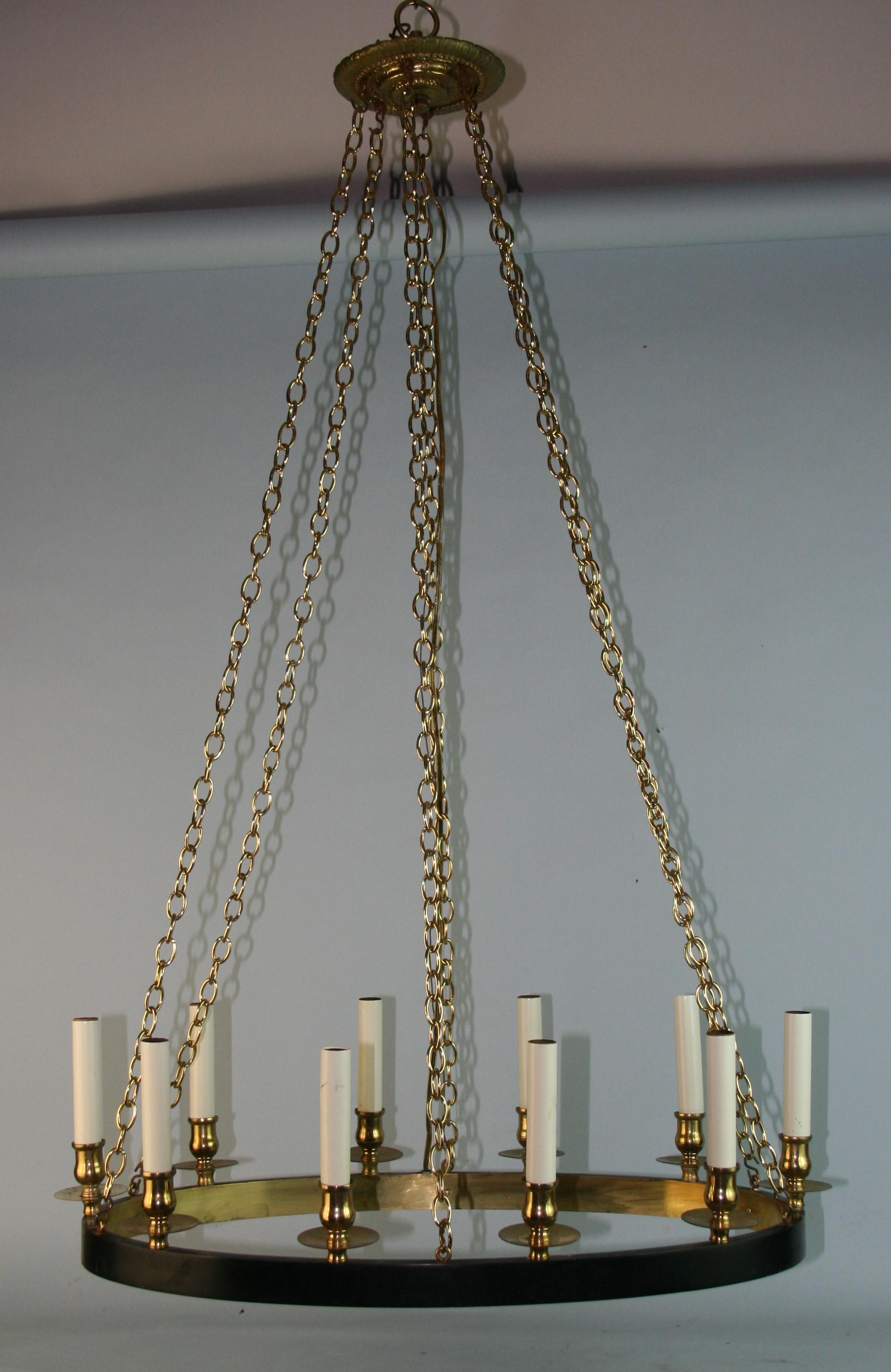 French Ten Light Oval Brass Chandelier 1960's In Good Condition For Sale In Douglas Manor, NY