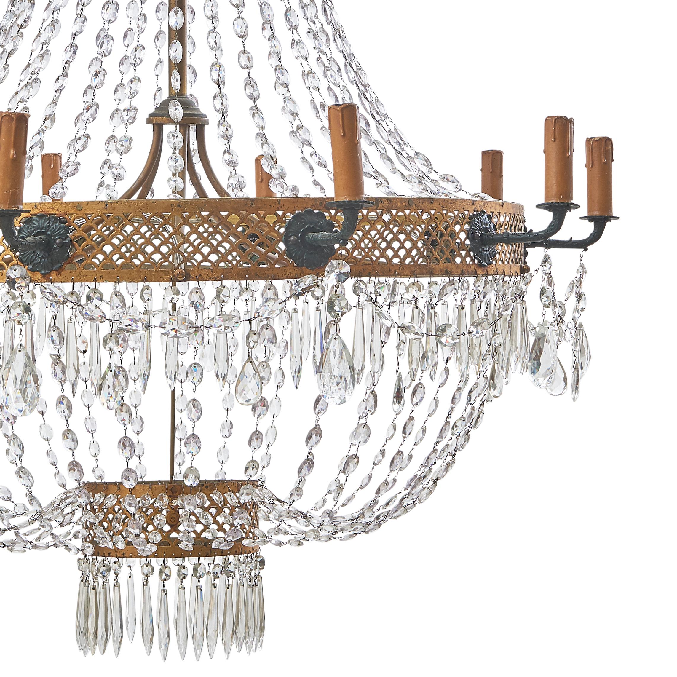 French Tent Form Crystal & Gilt Tole Chandelier Circa 1810 In Good Condition For Sale In London, GB