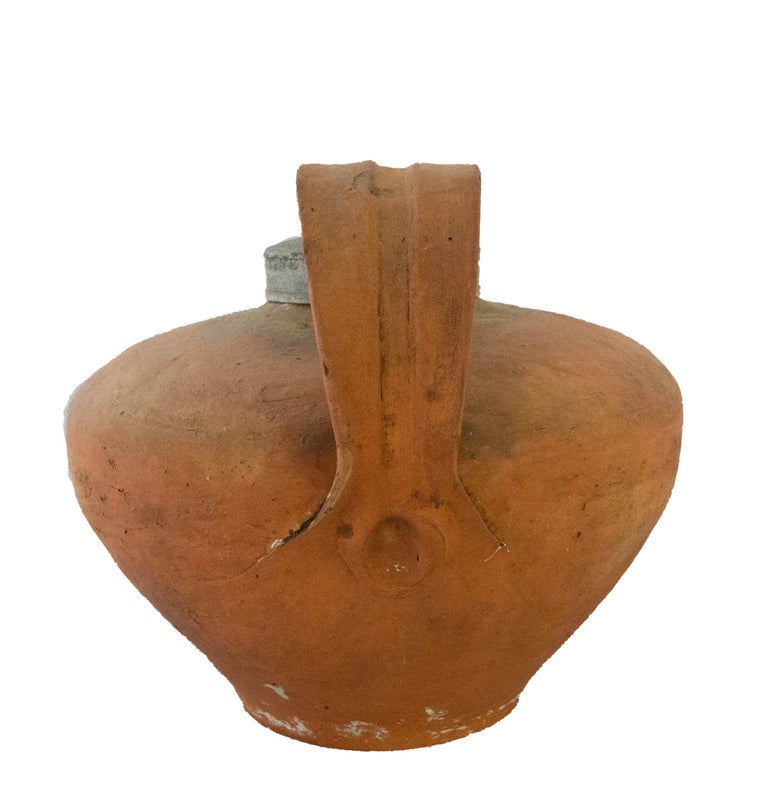 French Terracotta Antique Water Holder Pottery Handmade Pitcher Vase Centerpiece In Good Condition In Labrit, Landes