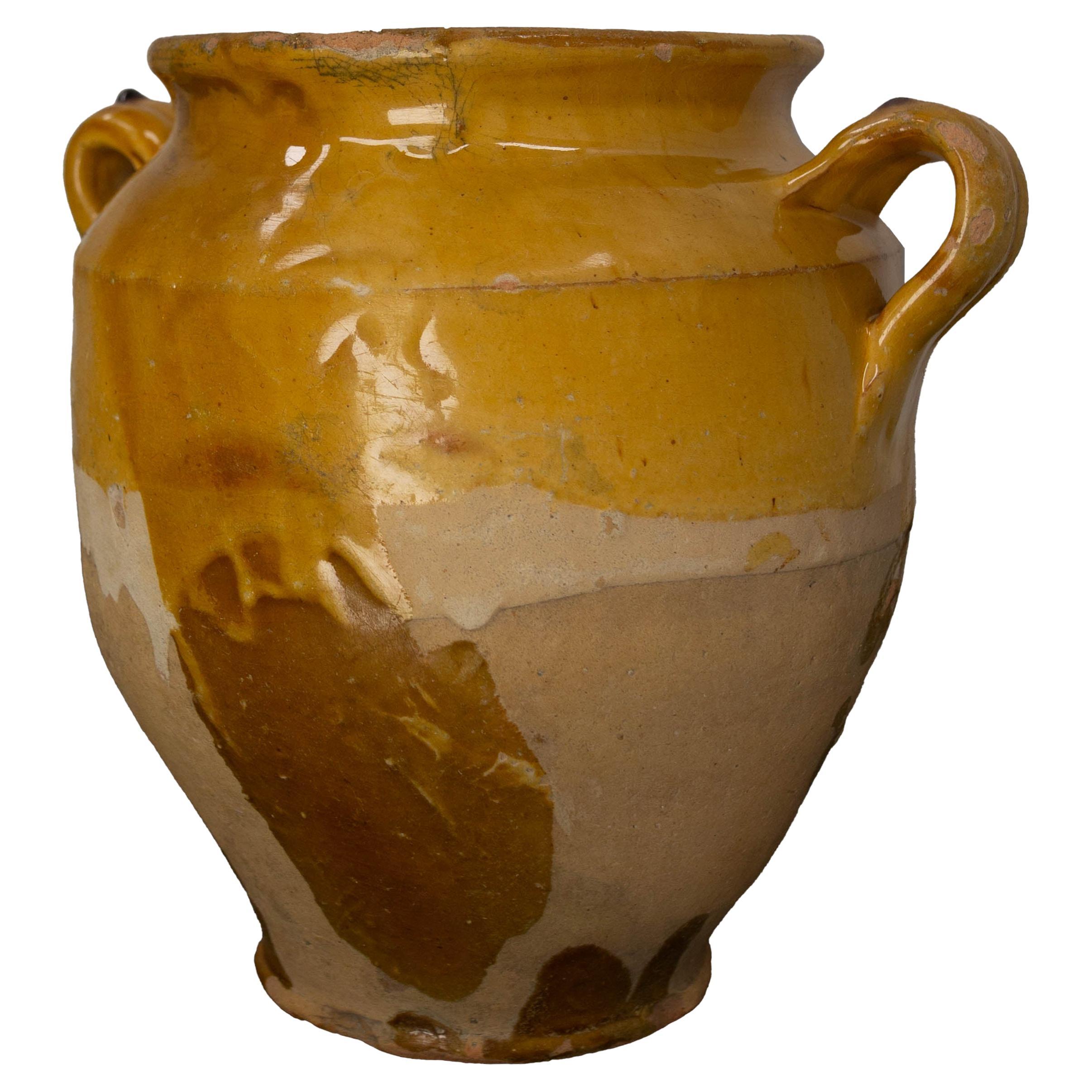 Olla francesa de terracota confitada, vidriado amarillo, finales del siglo XIX