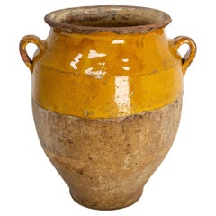 Olla francesa de terracota confitada, vidriado amarillo, finales del siglo XIX