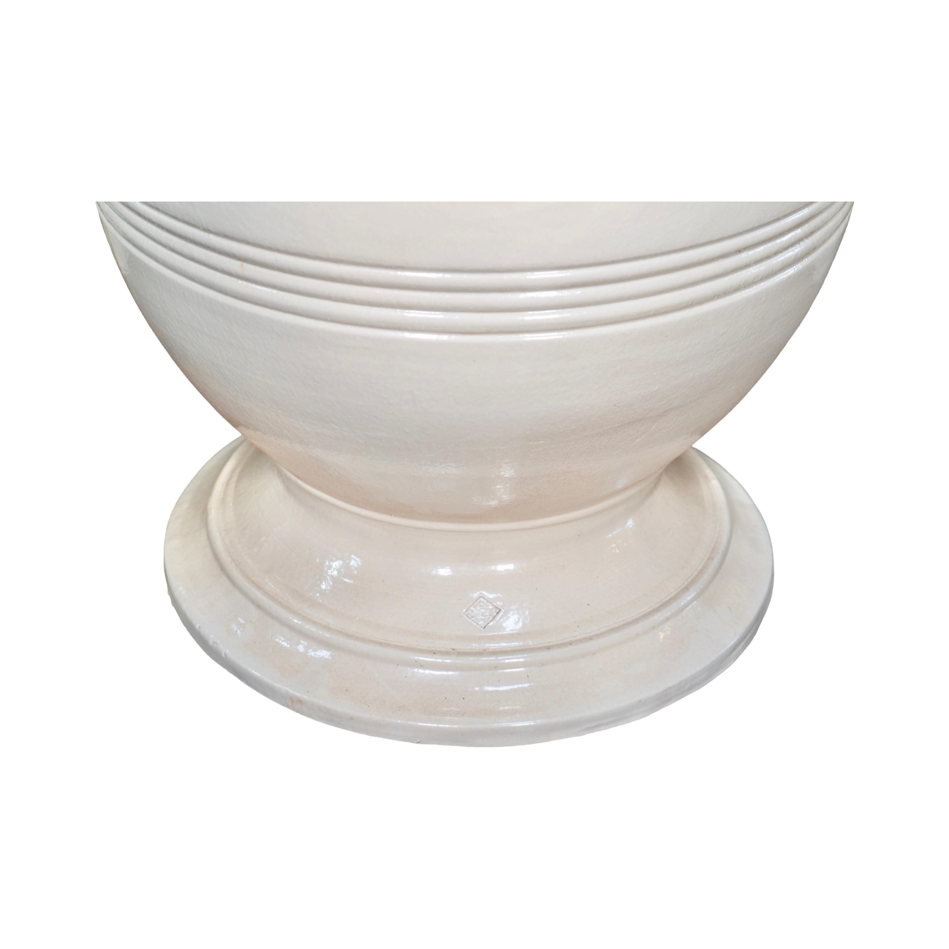 Terre cuite Vase contemporain en terre cuite émaillée française en vente