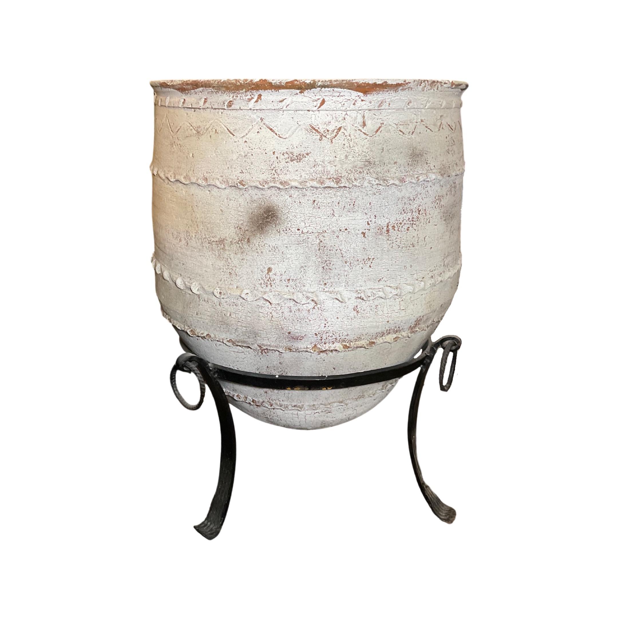 This French Terracotta Planter brings a touch of classic elegance to any outdoor living space. Its white wash finish will not fade in sun or damp weather, while its included tri-stand ensures a secure base, even on uneven ground. Enjoy a timeless