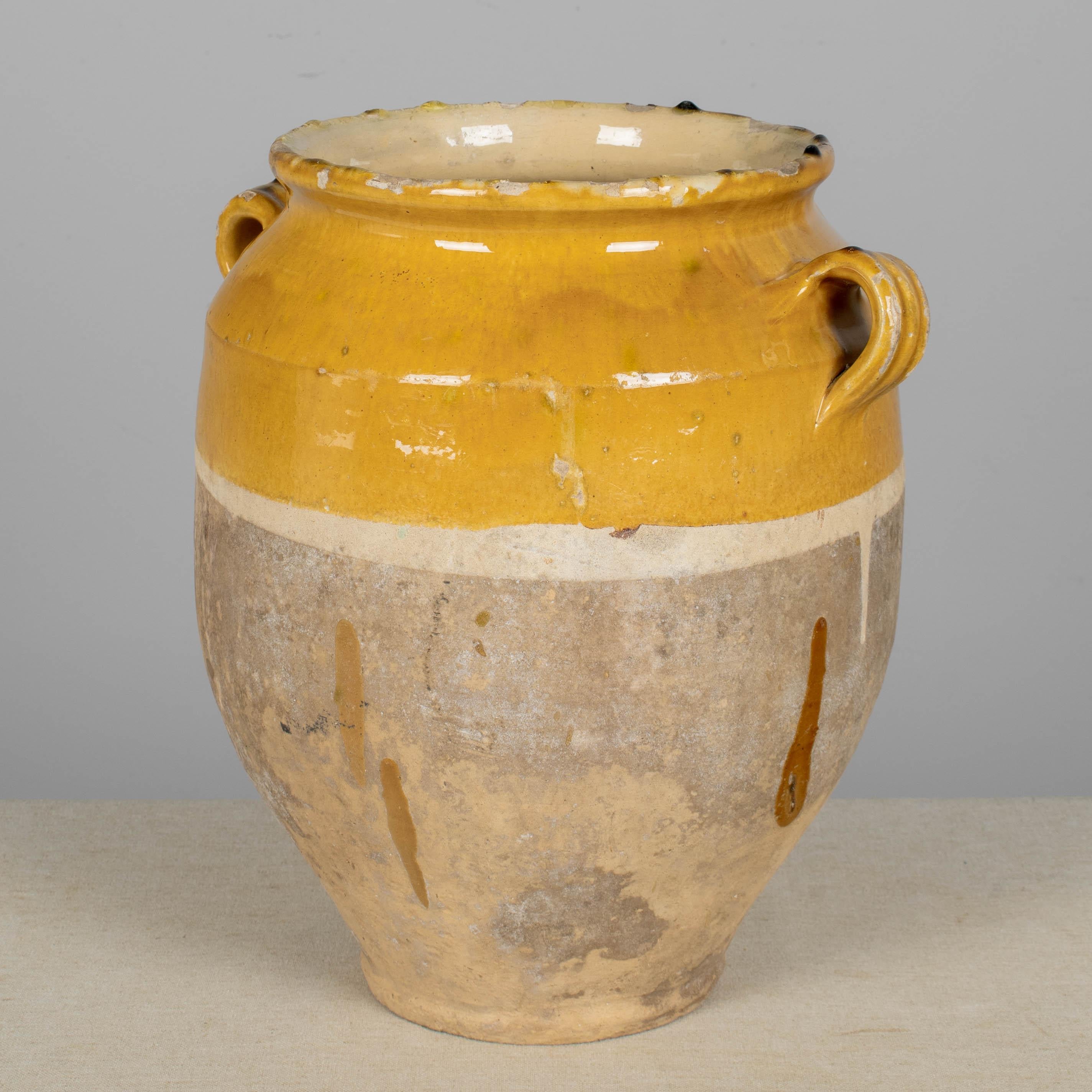 20ième siècle Vase ou Pot à Confit en terre cuite 13.25 