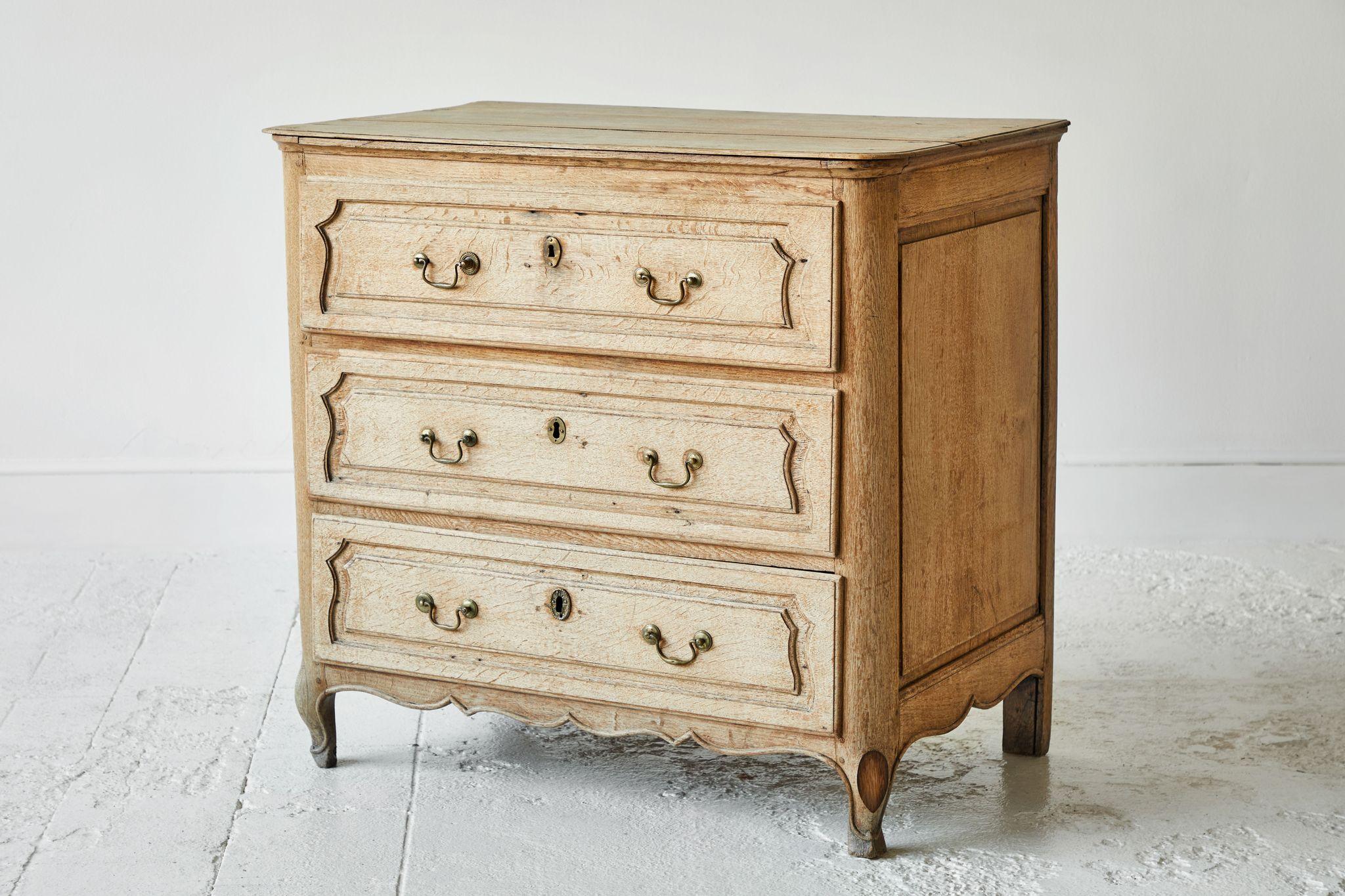 French Three-Drawer Chest of Drawers 1