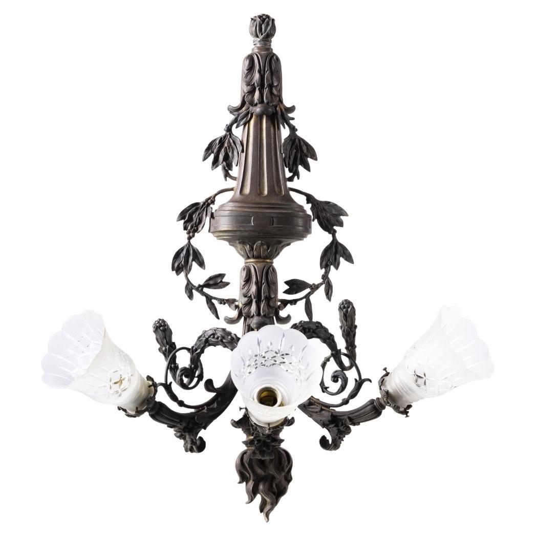 Applique française à trois lumières 19e siècle en vente