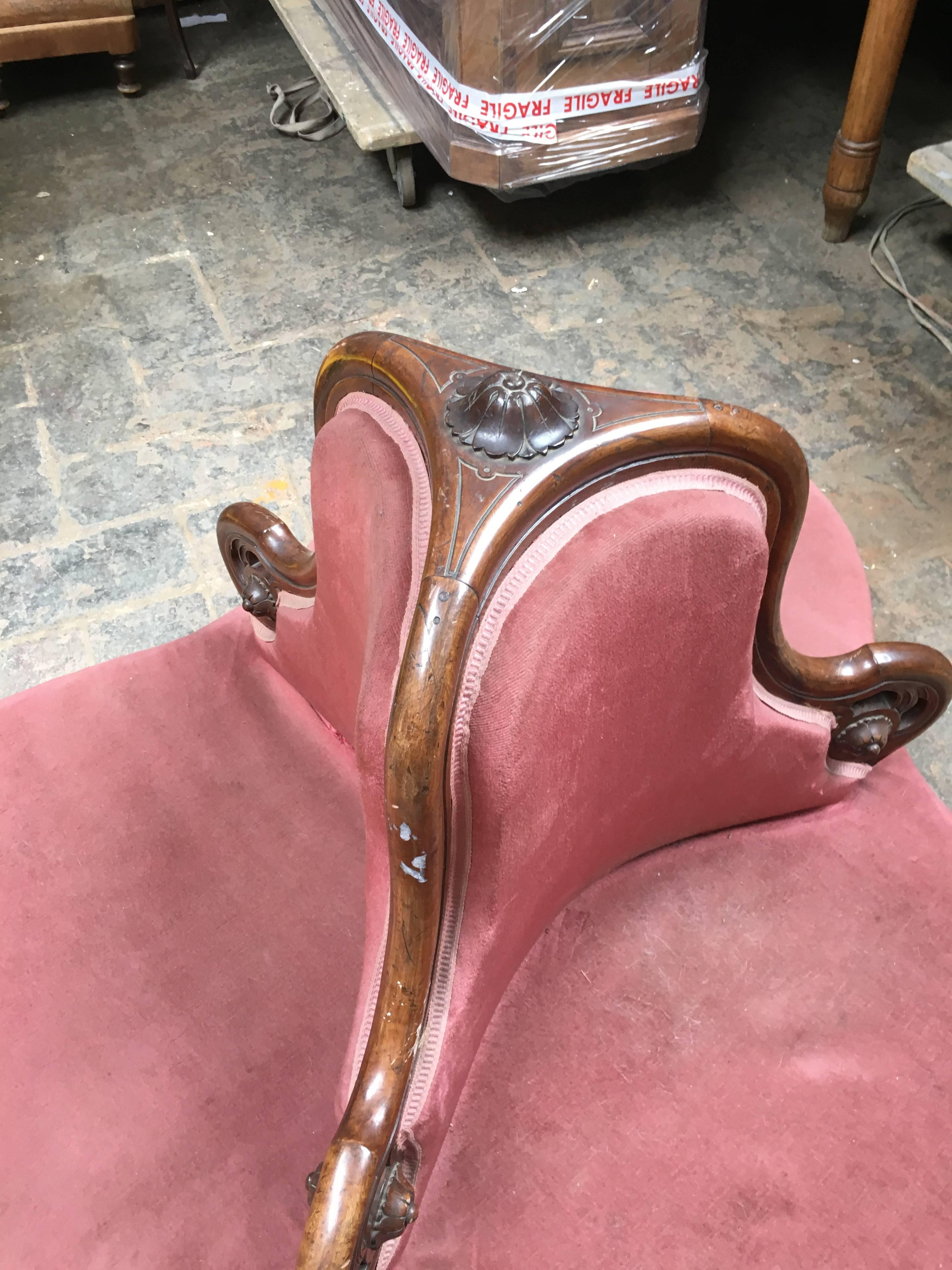 French Three Seats Round Sofa from Late 19th Century 2